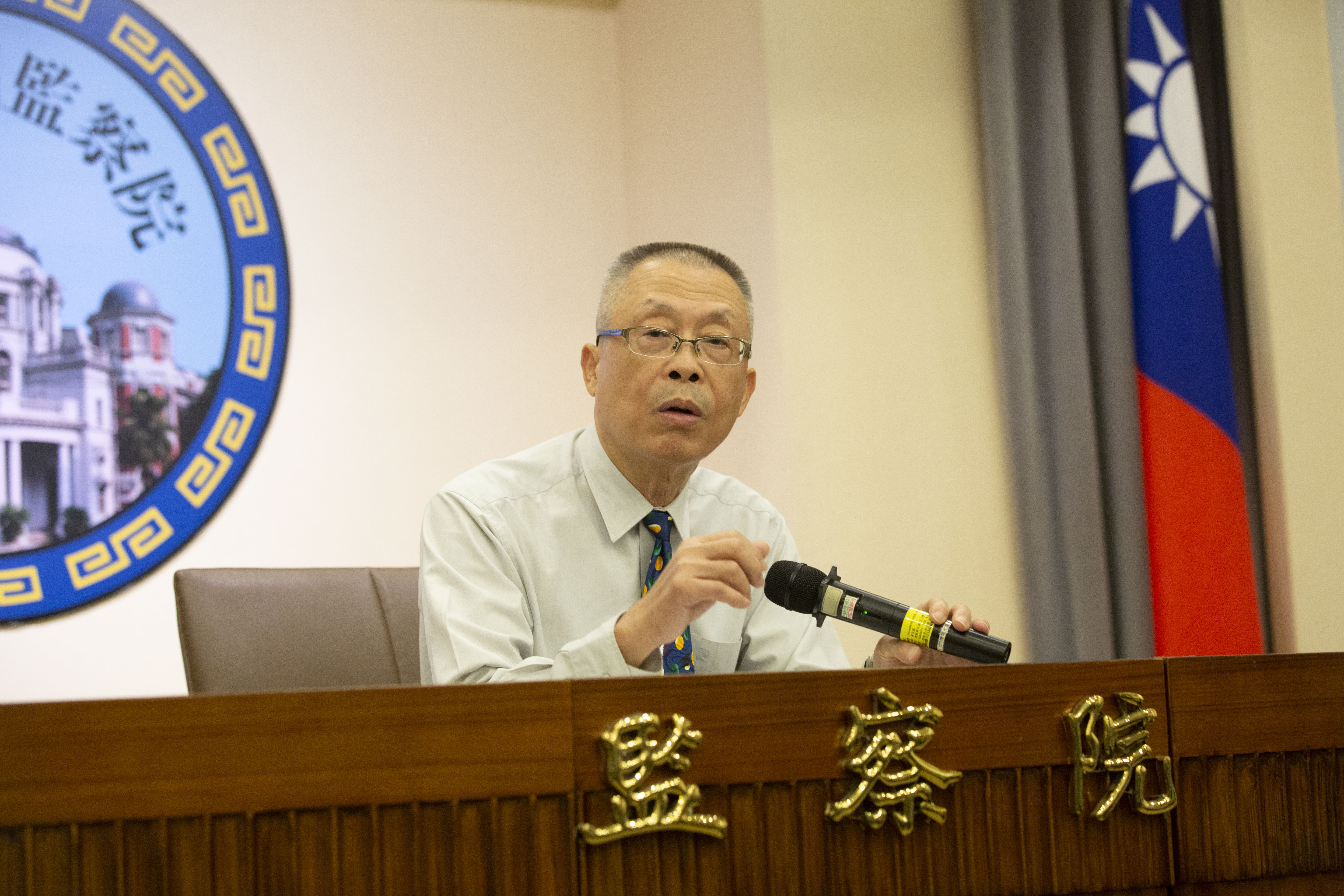 根據監察院今（14日）公布資料，高雄市長韓國瑜去年競選期間總部支出費用花了9,451萬餘元，佔了近9成支出。