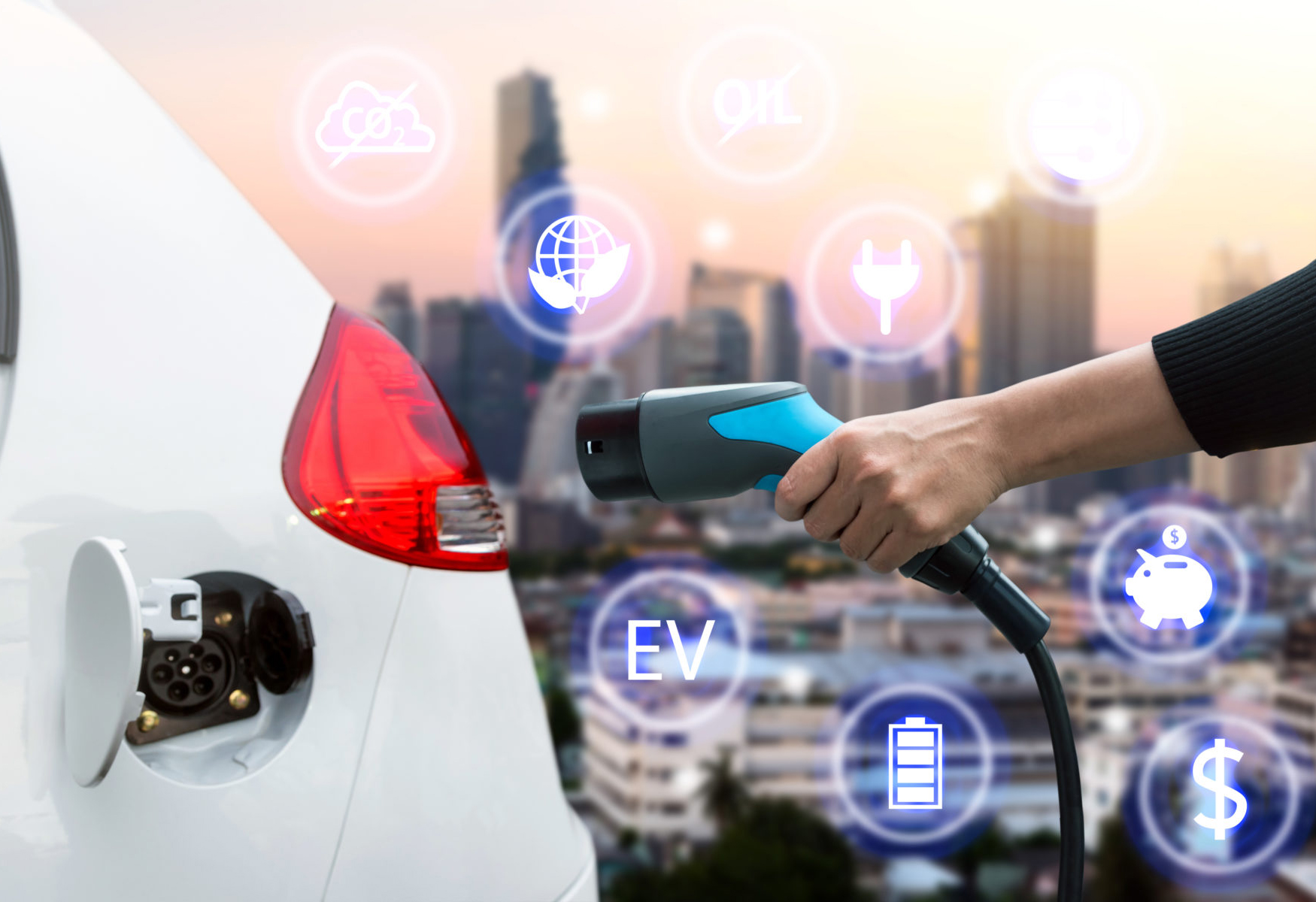 【鏡車專題】有「電」則靈？Electric Car的美麗與哀愁