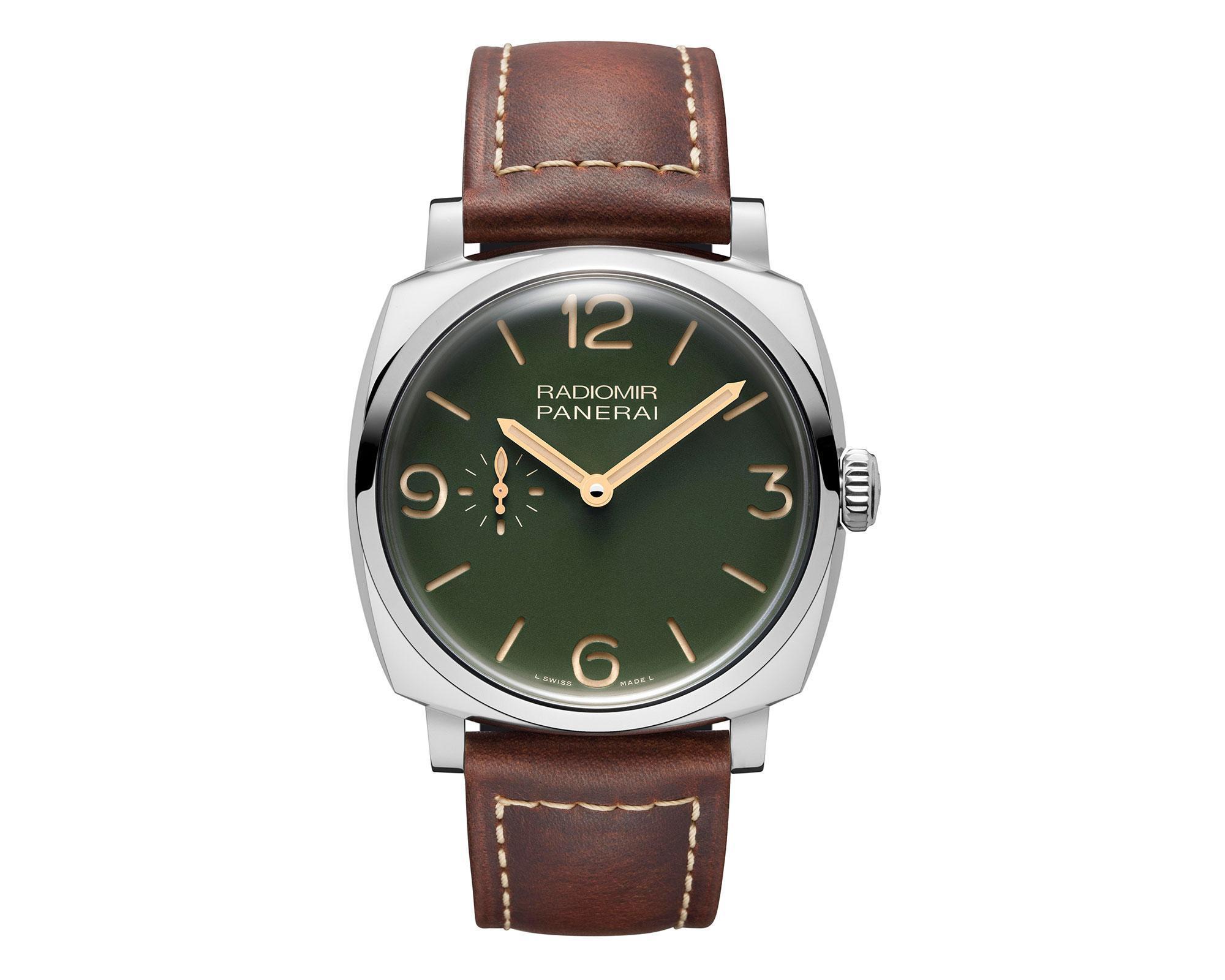 沛納海Radiomir PAM00995，45mm精鋼錶殼裝載P.4000自動機芯，定價NT$343,000。
