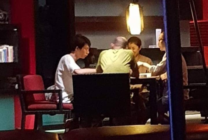 打麻將畫面曝光後,韓國瑜從昨日開始就身陷「麻將謊言」。(翻攝自林智鴻臉書)
