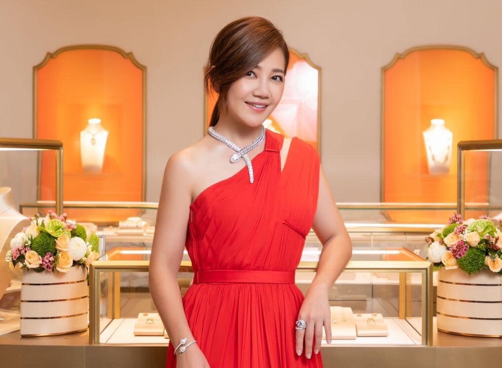 梁靜茹驚傳與結婚9年的老公Tony趙元同簽字離婚。（翻攝梁靜茹臉書）