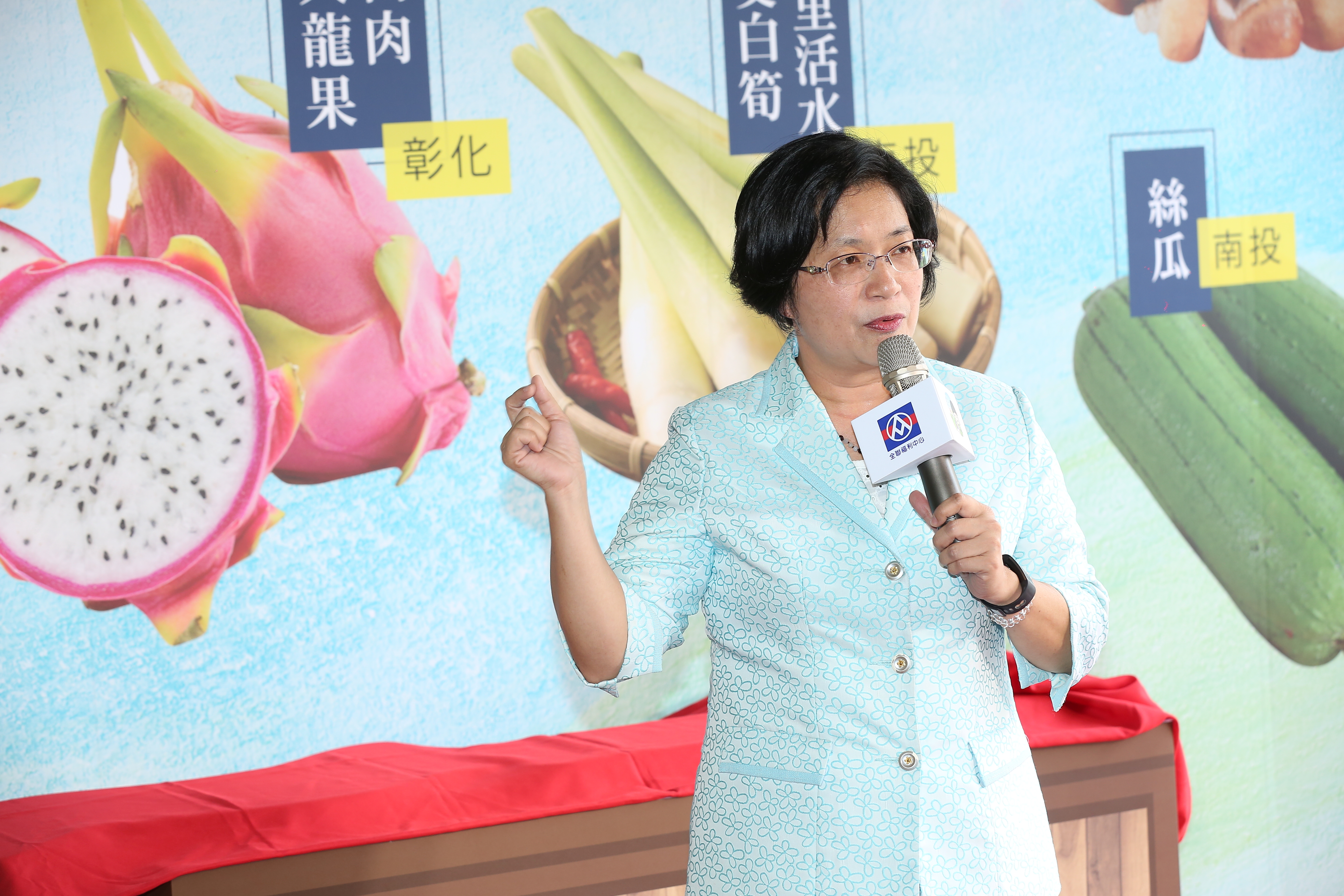 暴雨狂炸彰化多處路段大淹水，縣長王惠美臉書被灌爆要求評估是否停班課。（翻攝自王惠美臉書）