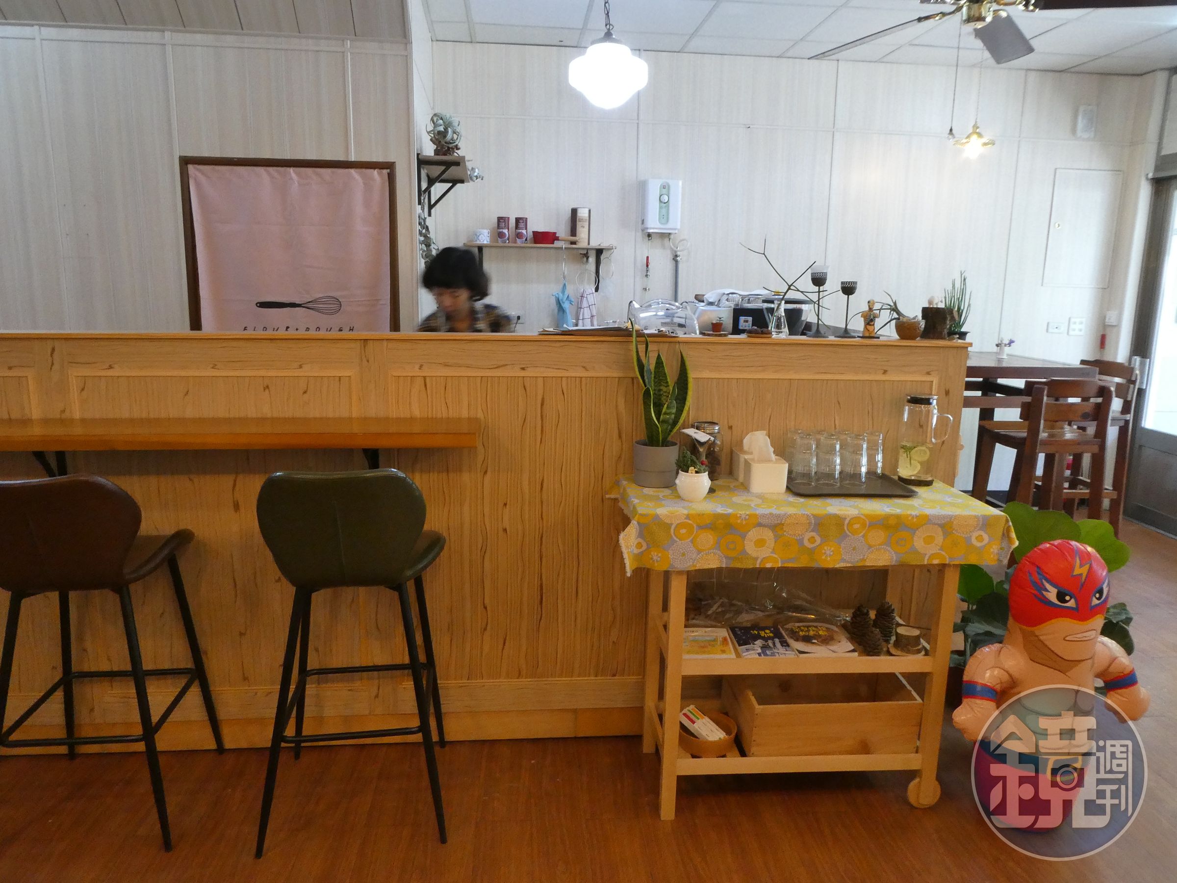 店內裝潢十分簡潔。