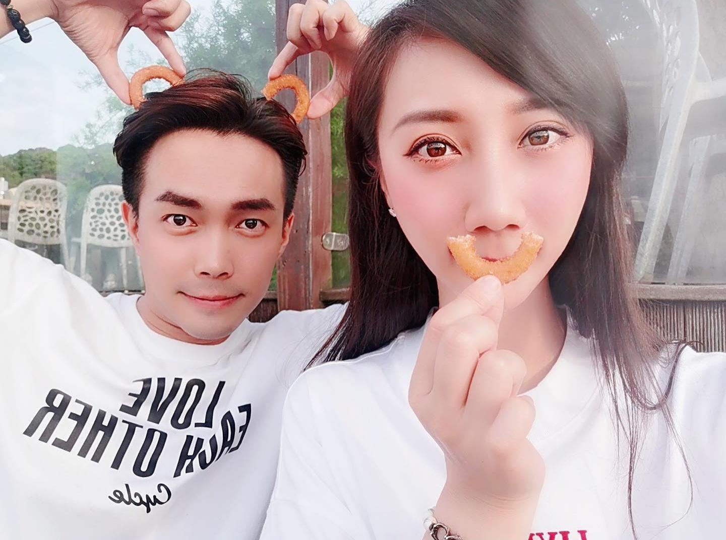 許仁杰與圈外女友亞希交往1年半的姐弟戀,要送入結婚禮堂啦。(翻攝自許仁杰IG)