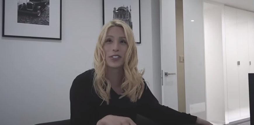 「日本第一牛郎」Roland公開自己的豪宅。（翻攝HOST-TV）