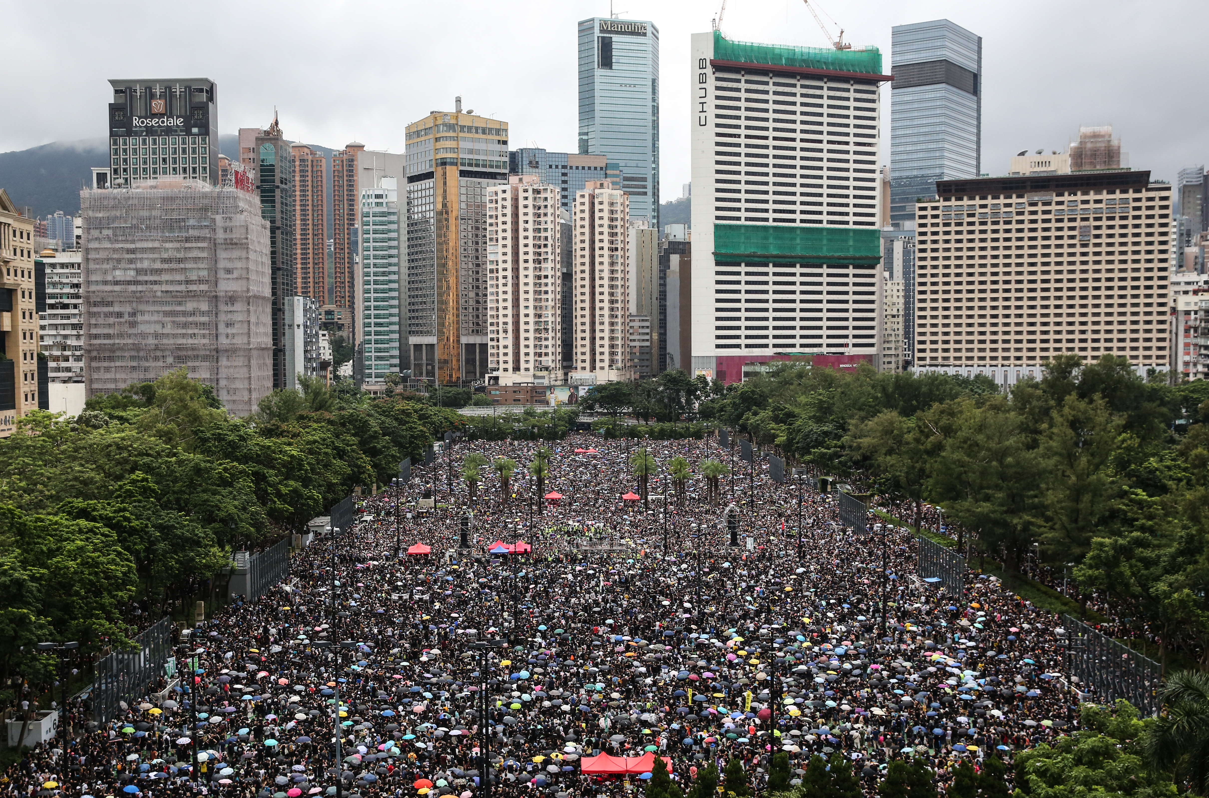 香港民眾今於維園集會反送中。