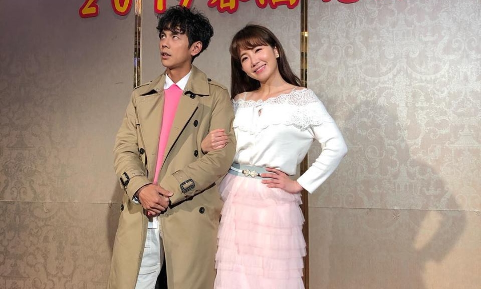 阿翔和謝忻爆出不倫戀後，兩人近期露面皆被發現暴瘦。（翻攝謝忻臉書）