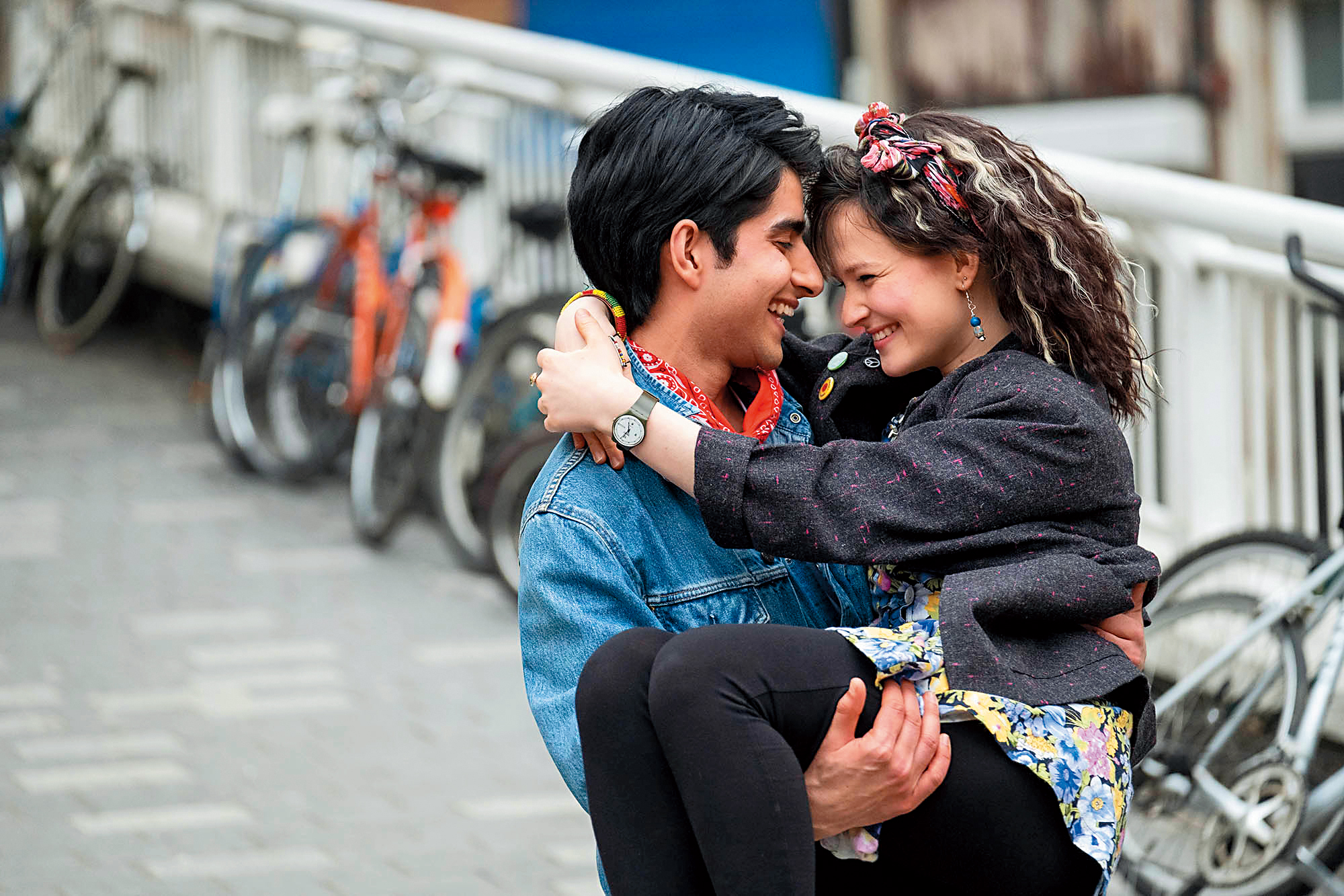 電影從凡常的年少心事出發，年輕人在焦躁與迷惘中自我追尋，在矛盾間找出成長之路。（華納提供）