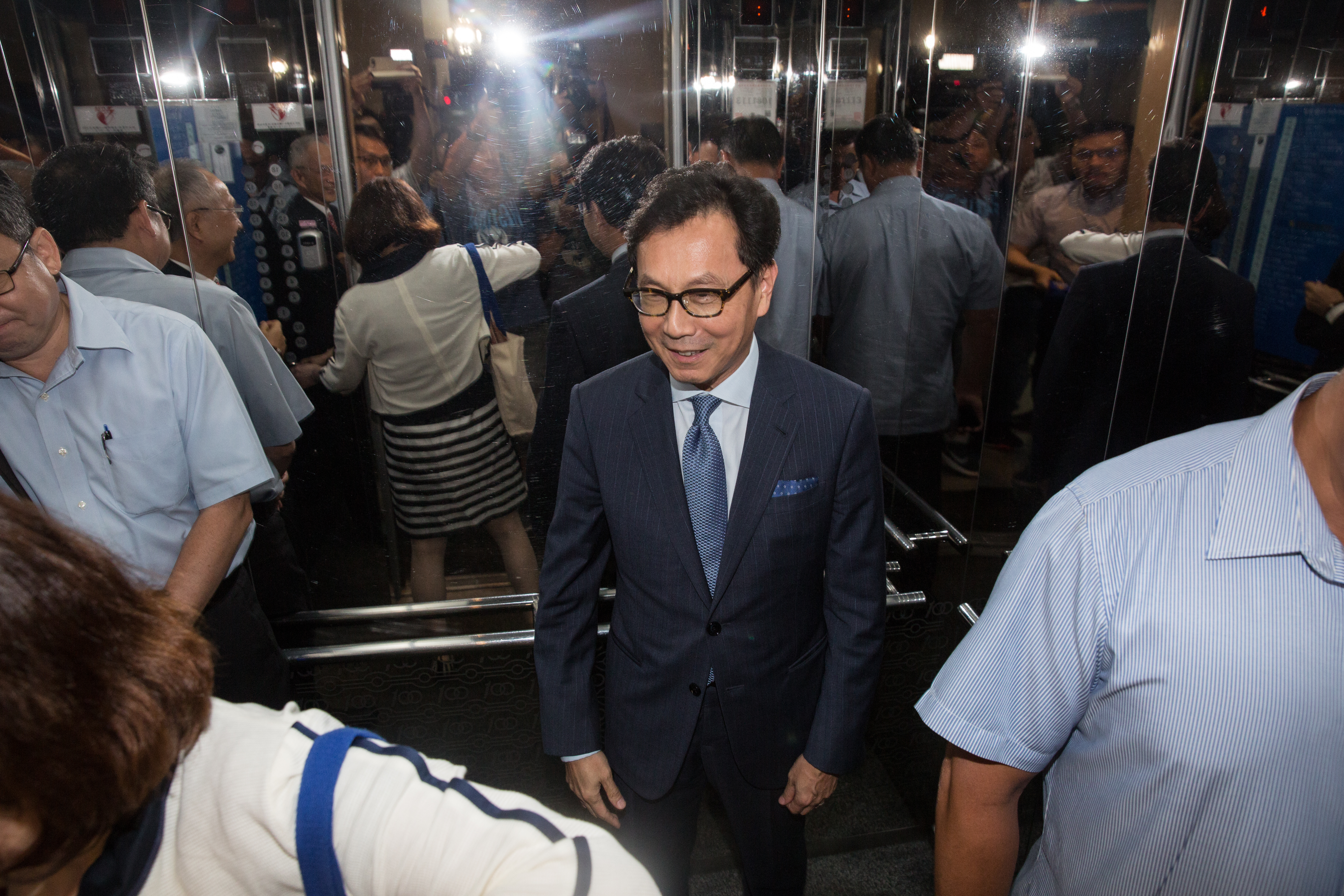 NCC邀台固媒體、台灣大的董事長蔡明忠出席換照公聽會，不過蔡明忠（圖）本人確定不會出席。