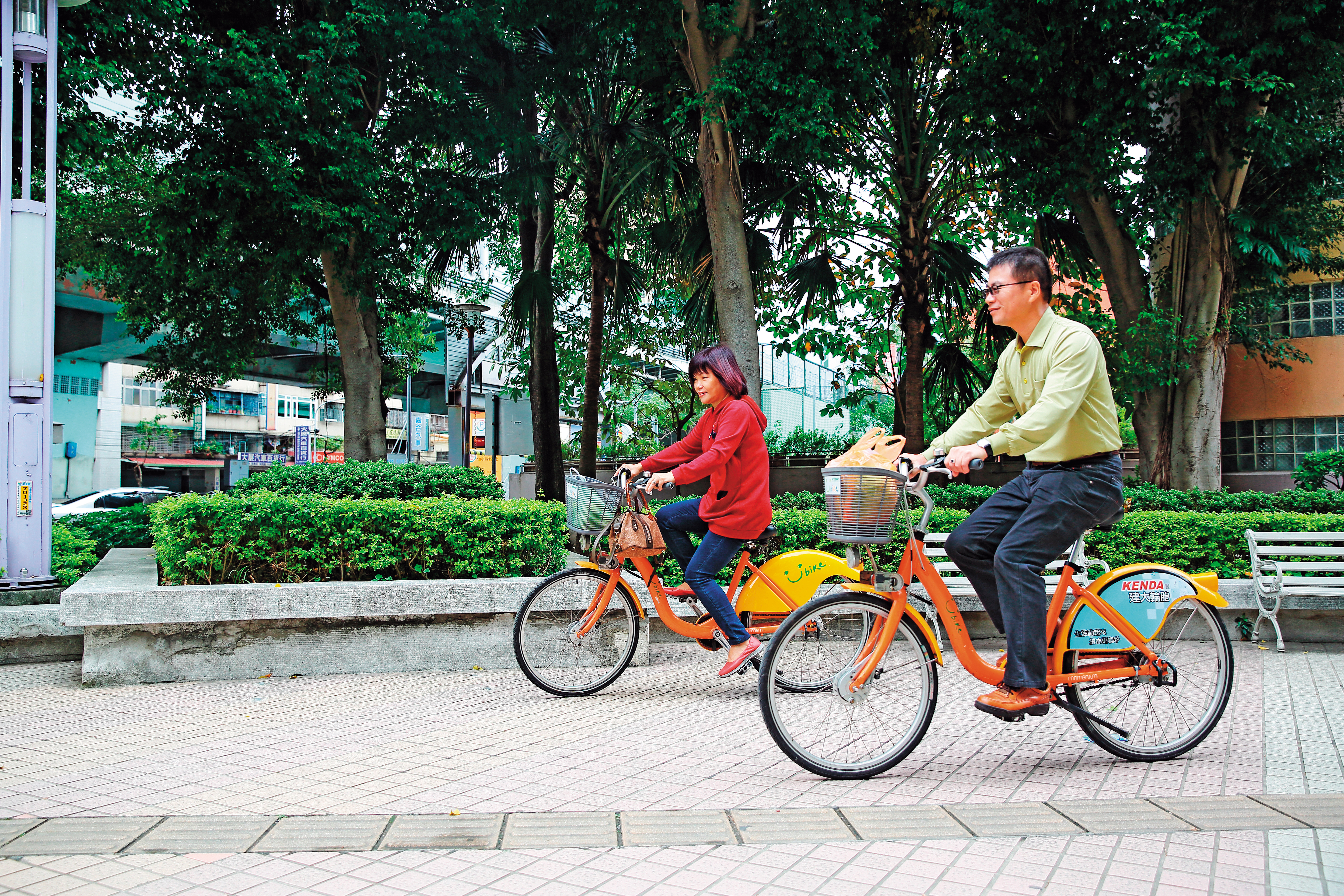 累積退休金是長達20～30年的過程，千萬別小看投資成本所帶來的績效拖累。