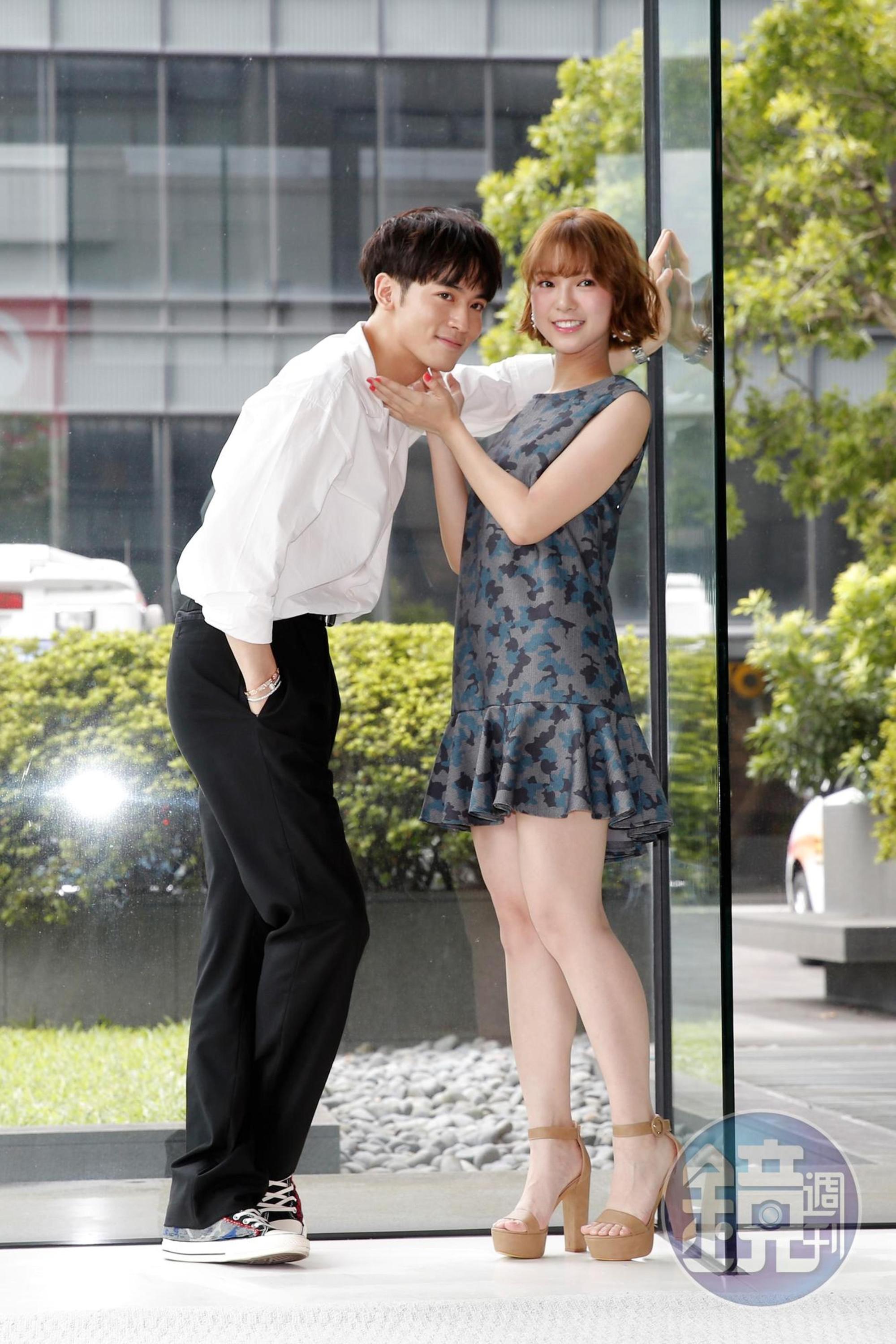 愛乾淨的項婕如揪有潔癖的吳思賢拍吻戲前「一起摳一下」。