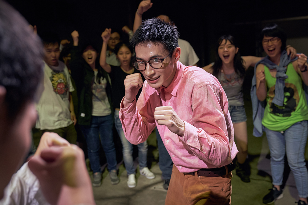 黃河首度演出VR電影,他在《看著我》片中與人近身搏鬥,笑稱自己被打到痛死了。(高雄電影節提供)