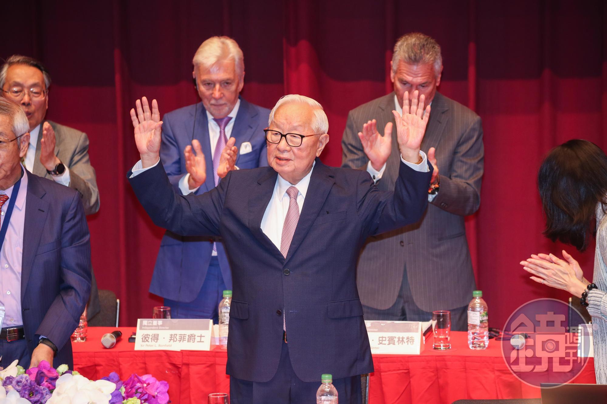 張忠謀的地位和格局,在2020選戰成為政治人物拉攏的對象。