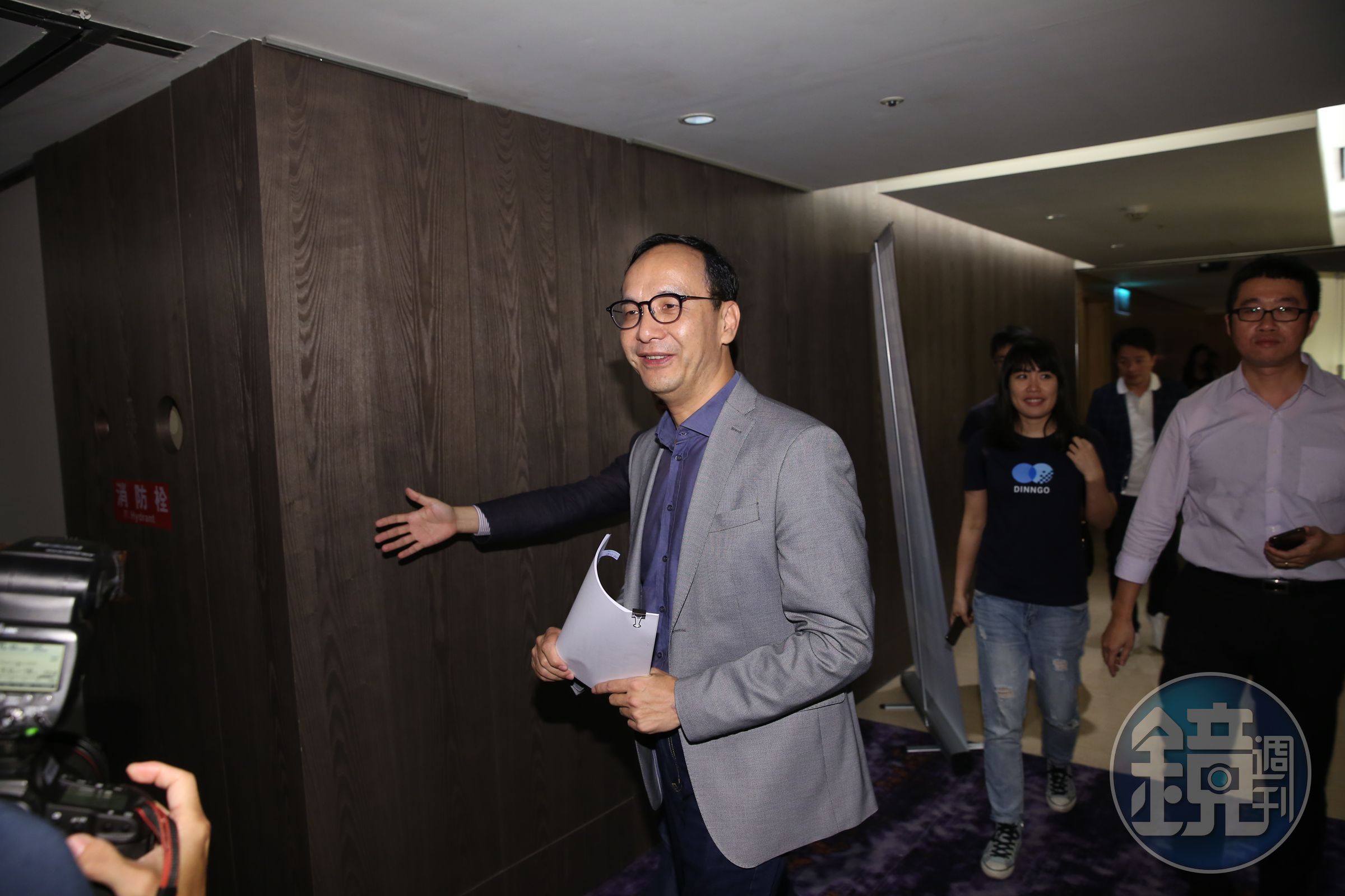 朱立倫曾要韓國瑜別在同溫層取暖，應盡力爭取中間及年輕選民的支持。