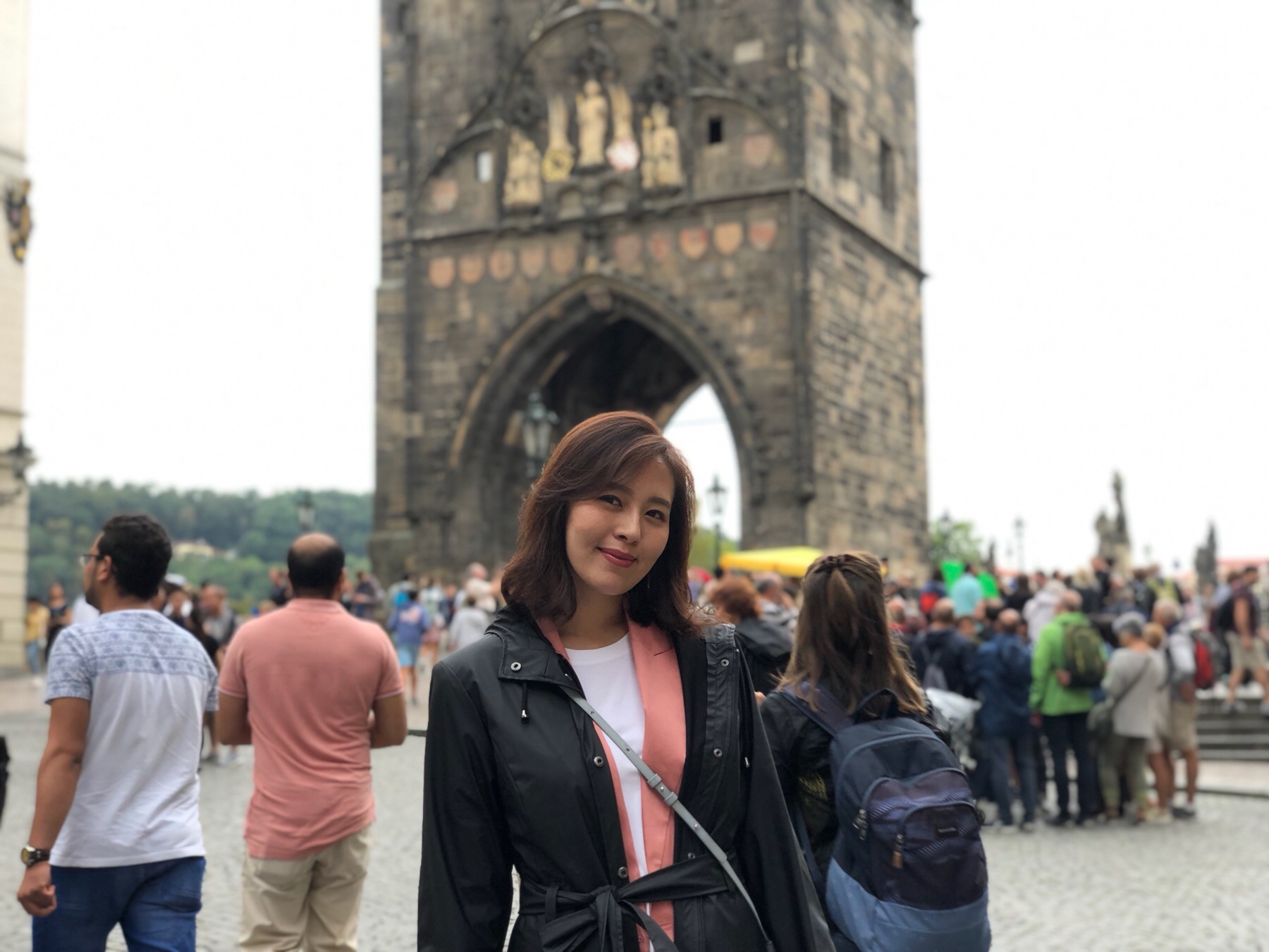 愛到世界各地旅遊的劉品言，從小就常跟媽媽出差，自己也出國讀書，培養了獨立能力。（劉品言提供）