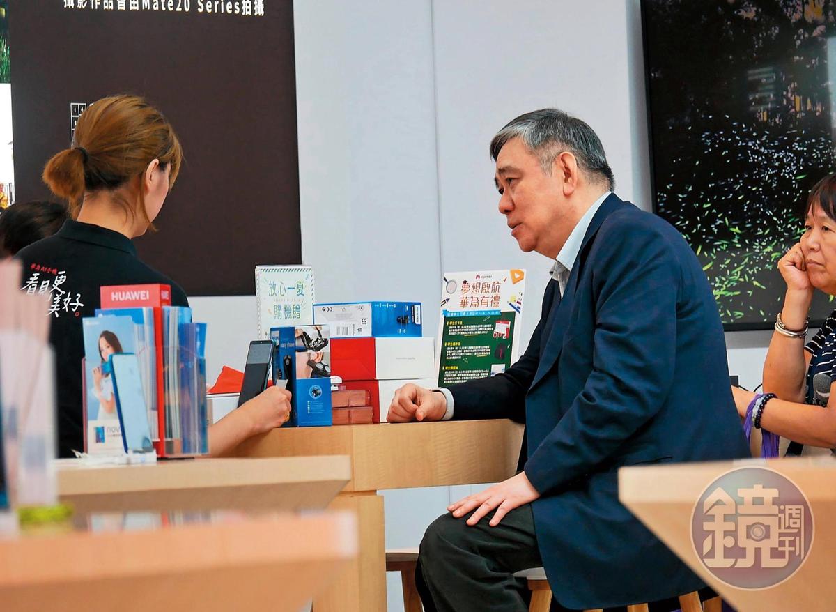 對於兒子王泉仁跟麻衣已離婚、金孫改姓傳言，王文洋回應了。（本刊資料照） 