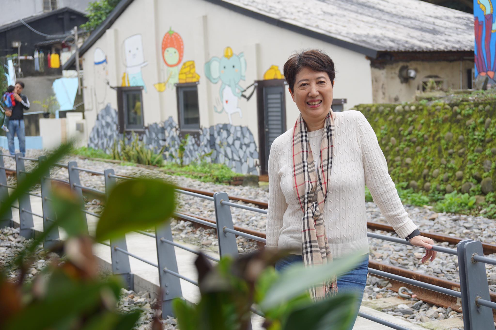 財經作家林奇芬指出，越早體驗金融市場風險，就能掌握多次財富倍增機會。（翻攝自林奇芬致富俱樂部臉書）