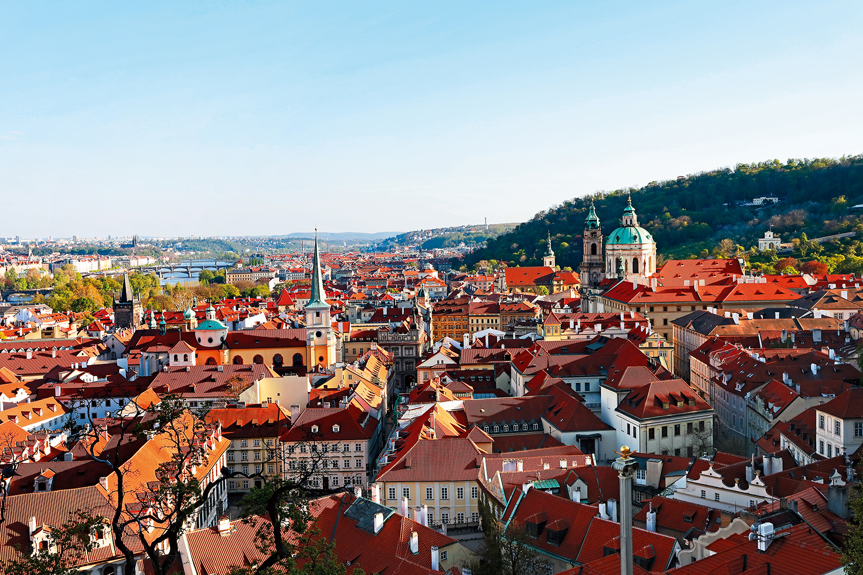 從洛克維茲宮的陽台，可以欣賞到布拉格城堡區的景色。