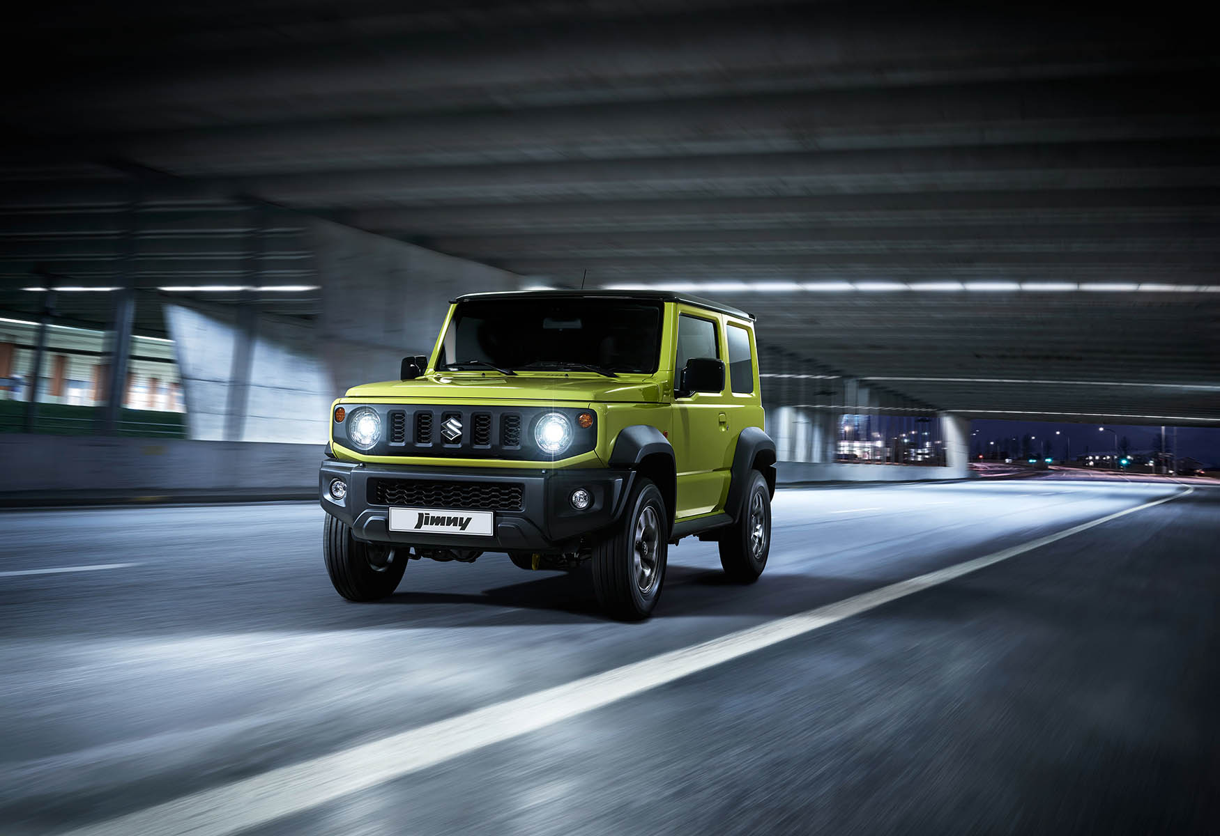 【鏡車專題】新Jimny很帥好潮也賣得好　用來純代步？你找錯車了