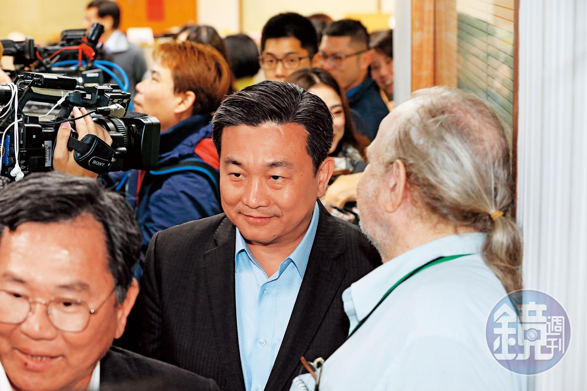 民進黨立委王定宇本月14日在中常會批黨中央人事「小圈圈任命」,還當場怒辭中常委。