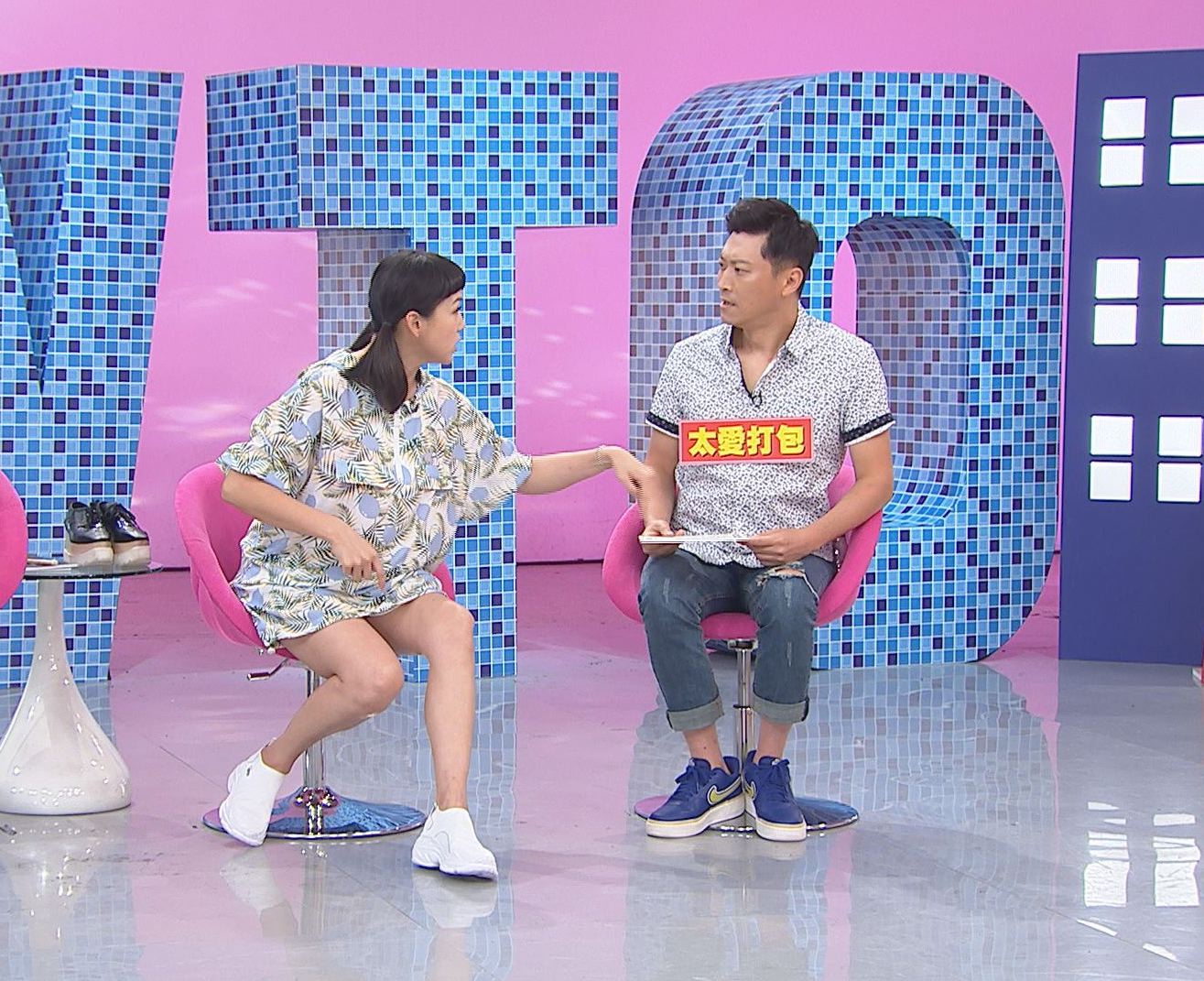 陳櫻文（左）曾在日本旅遊時，因沒有做好垃圾分類，被當地民眾痛罵。（八大提供）