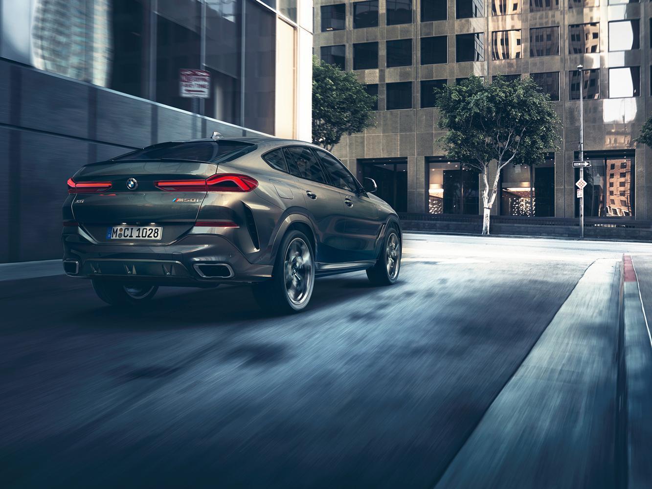 注入更多跑車元素，LED 3D立體尾燈與車尾線條採用與BMW 8系列相同設計風格。