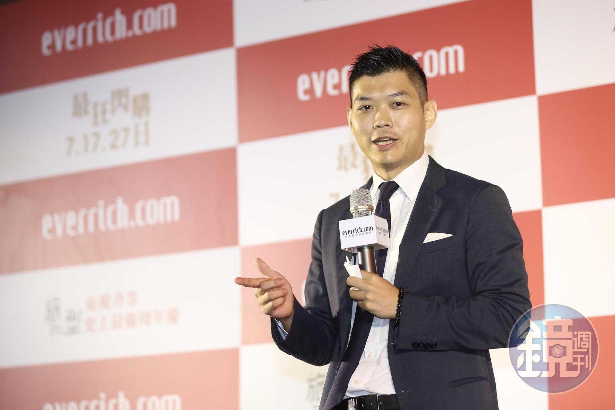 對於中國市場緊縮加上兩航空罷工事件，江建廷認為最重要的就是「做好自己該做的」。