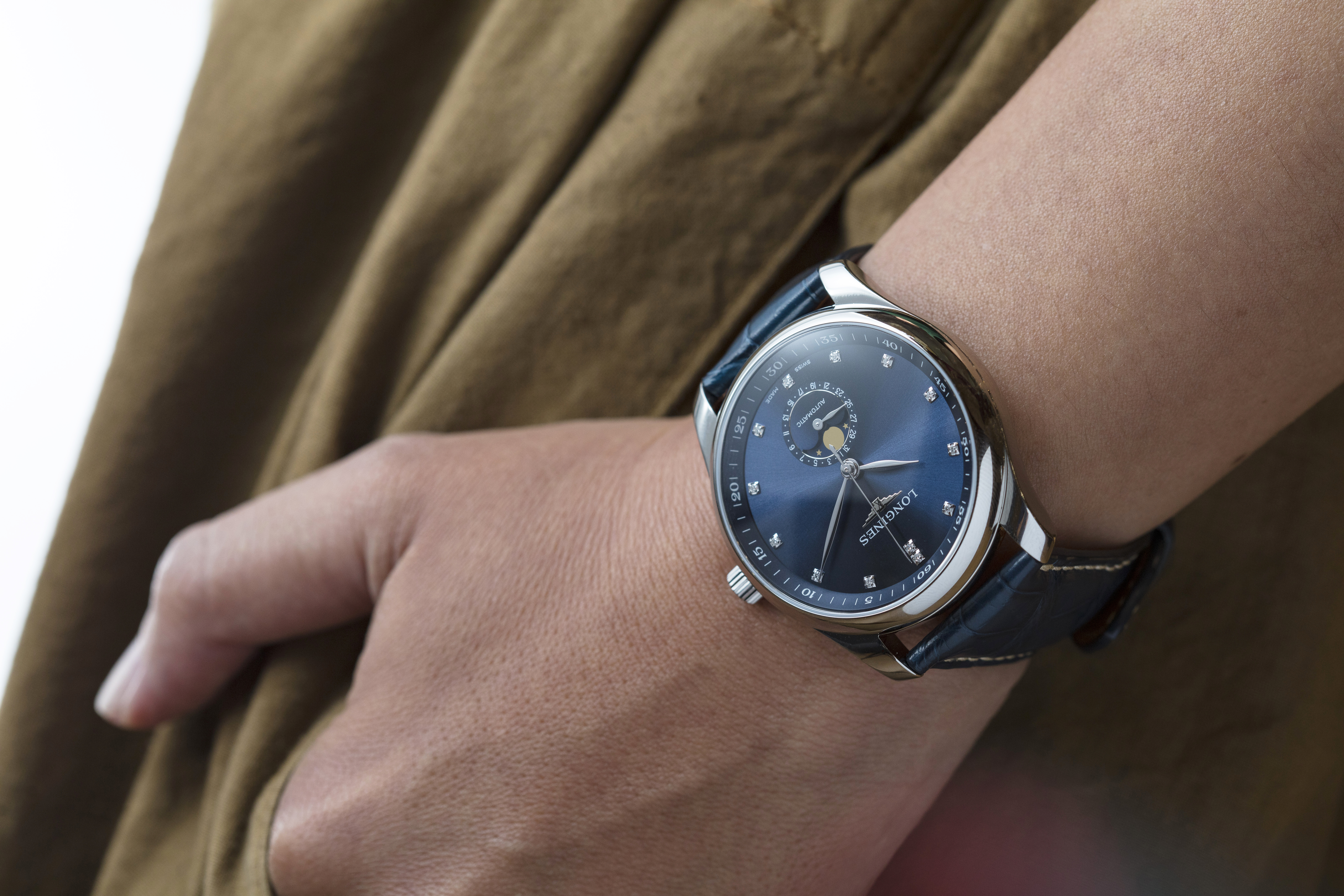 【錶壇焦點】做出浪琴該有的樣子！巨擘系列首款純月相的發表二三事