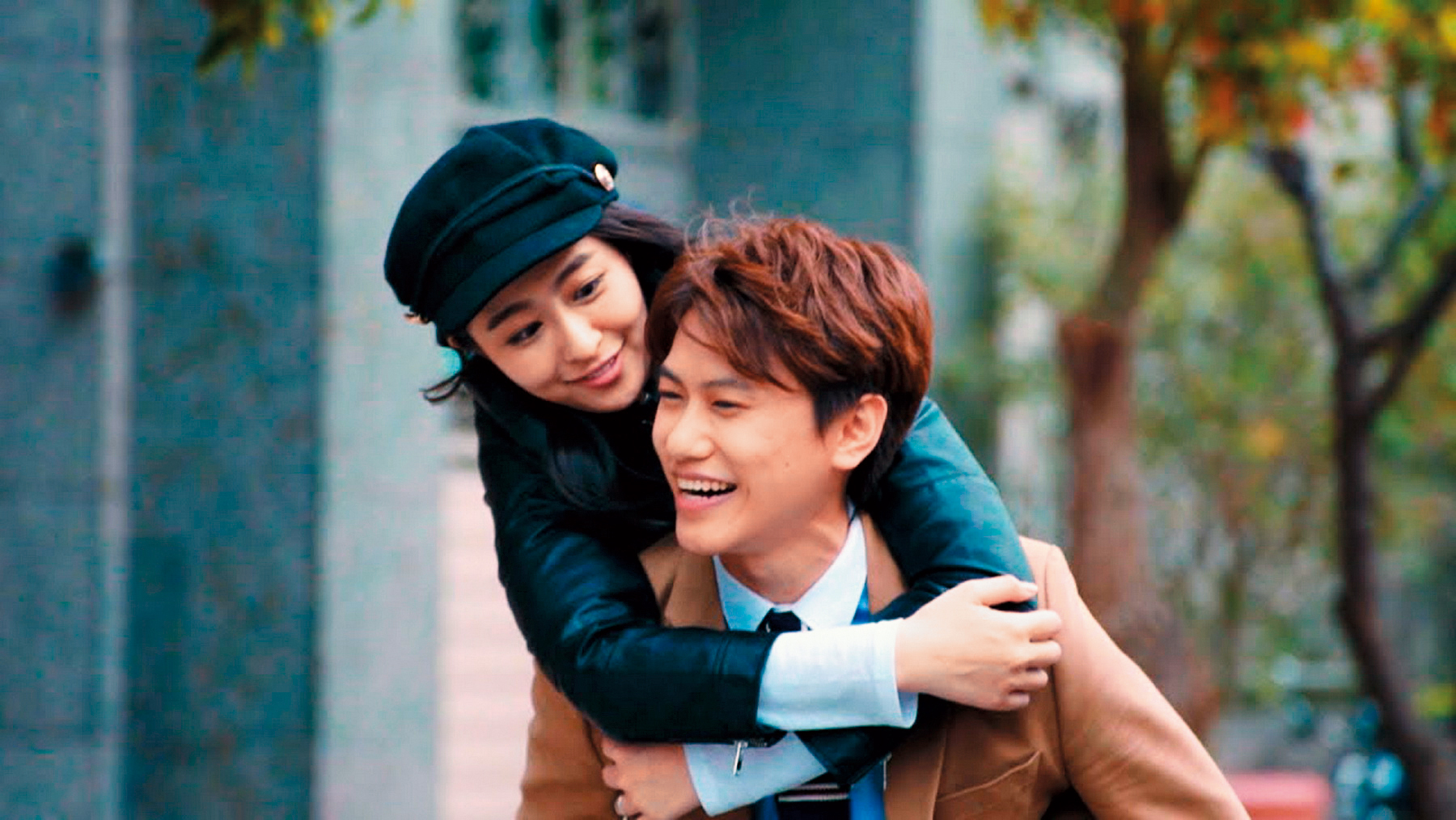 毛弟與吳品潔兩人因《你有念大學嗎？》相識。（三立提供）