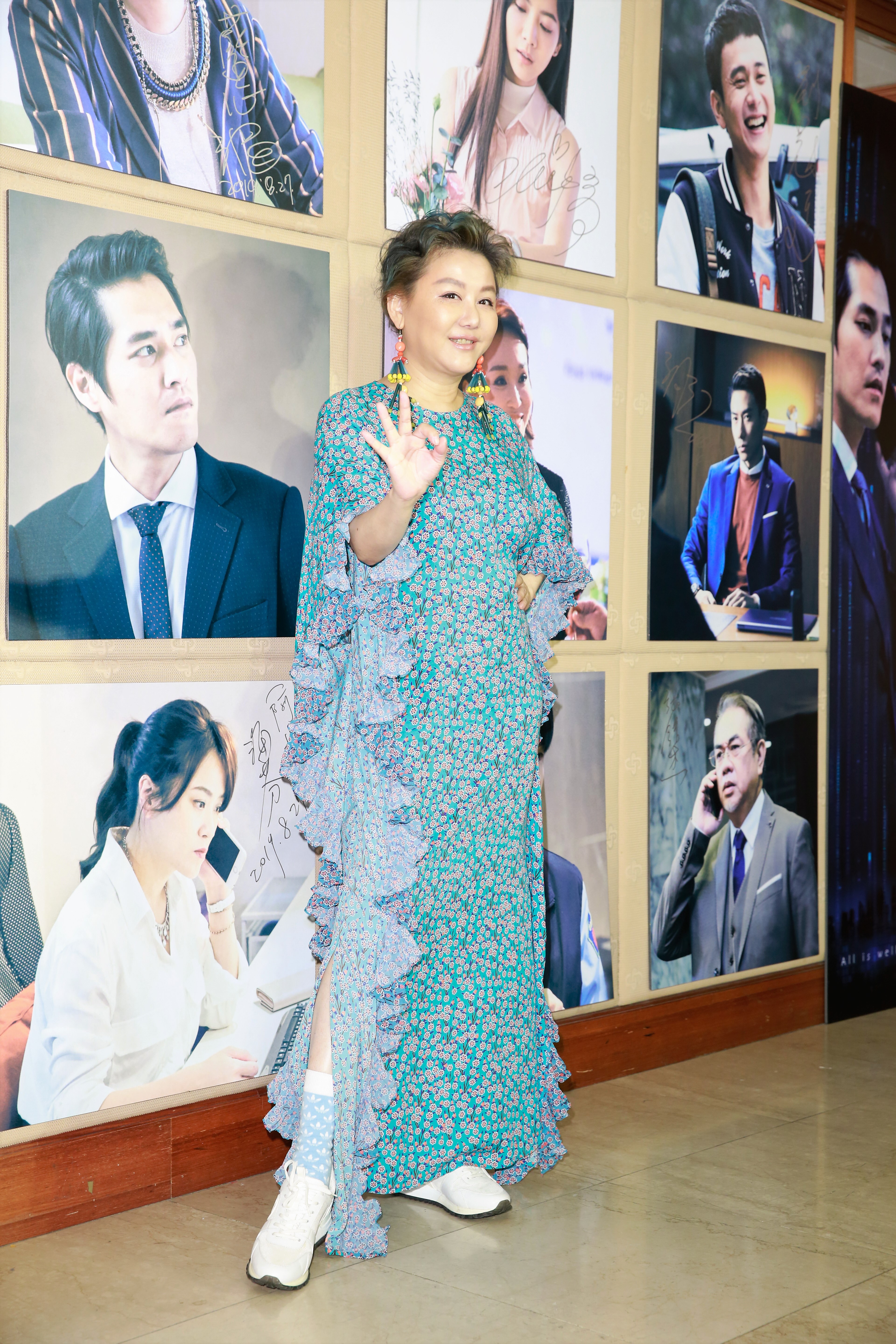 藍心湄在《你那邊怎樣・我這邊ok》飾演過氣歌手，演完後直呼不夠過癮。