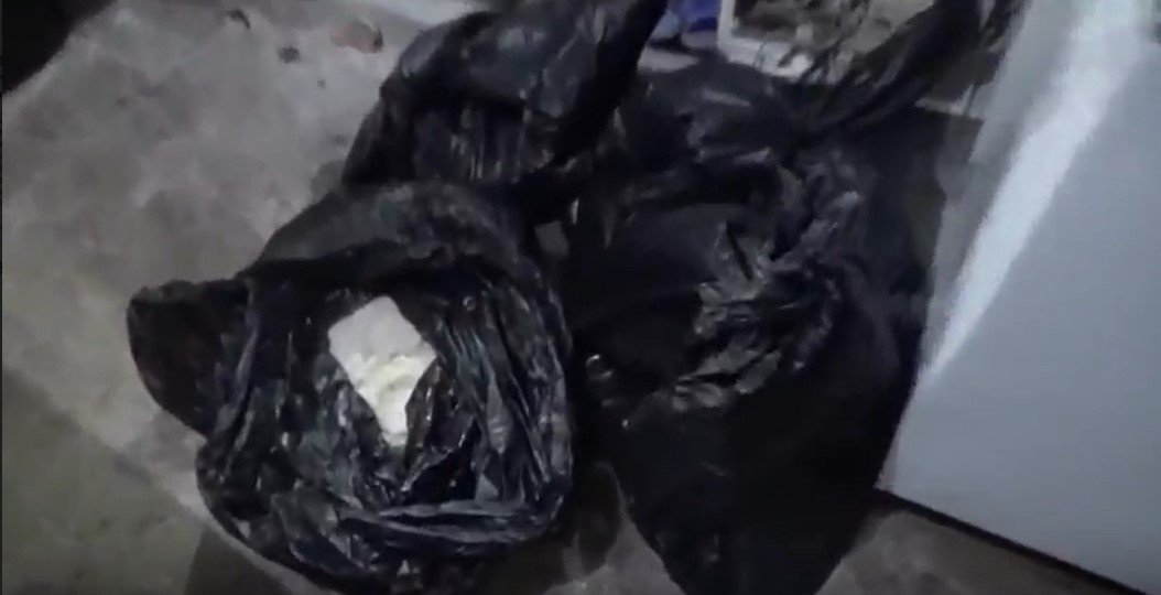 警方起出各式K他命成品、半成品。（翻攝畫面）