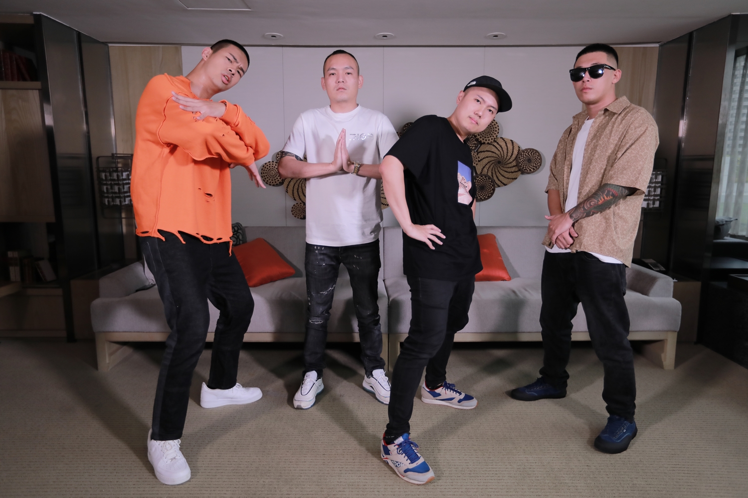 玖壹壹現場教陳大天跳「蹦蹦舞」，過程既有趣又好笑。（MyMusic提供）