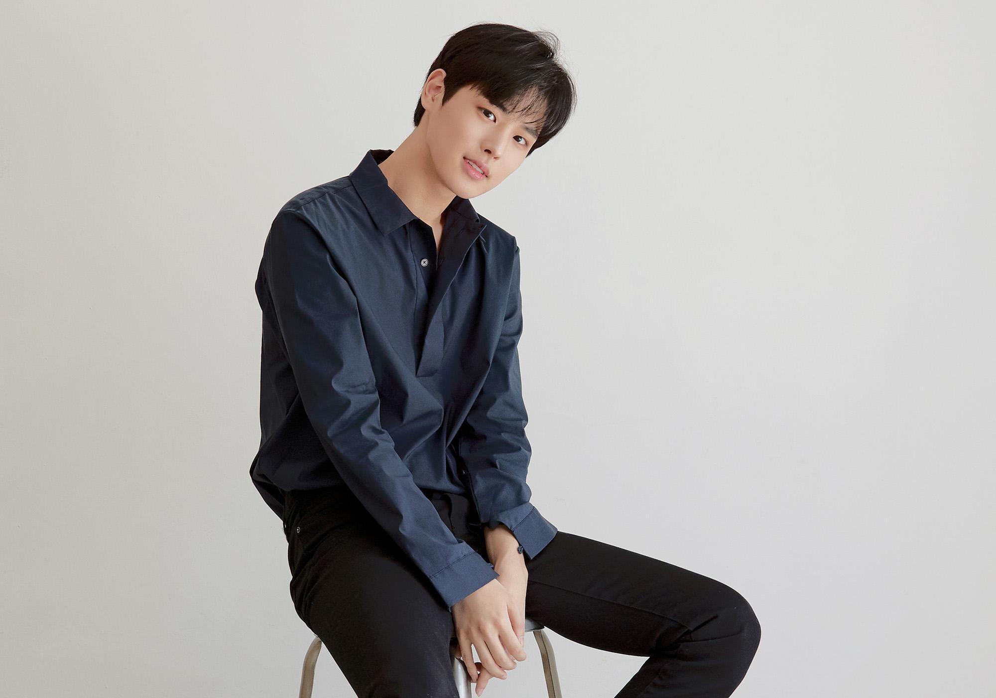 崔秉燦搶下《Produce x 101》頭香，宣布將於9月底率先來台會粉絲。（海樂提供）
