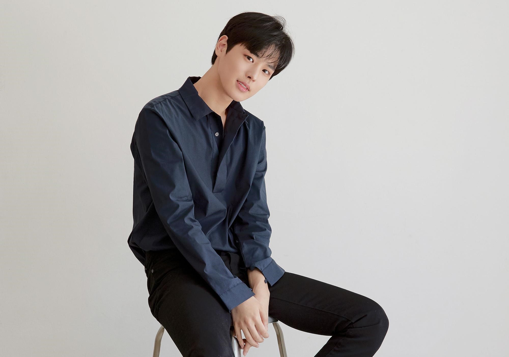 崔秉燦搶下《Produce x 101》頭香，宣布將於9月底率先來台會粉絲。（海樂提供）