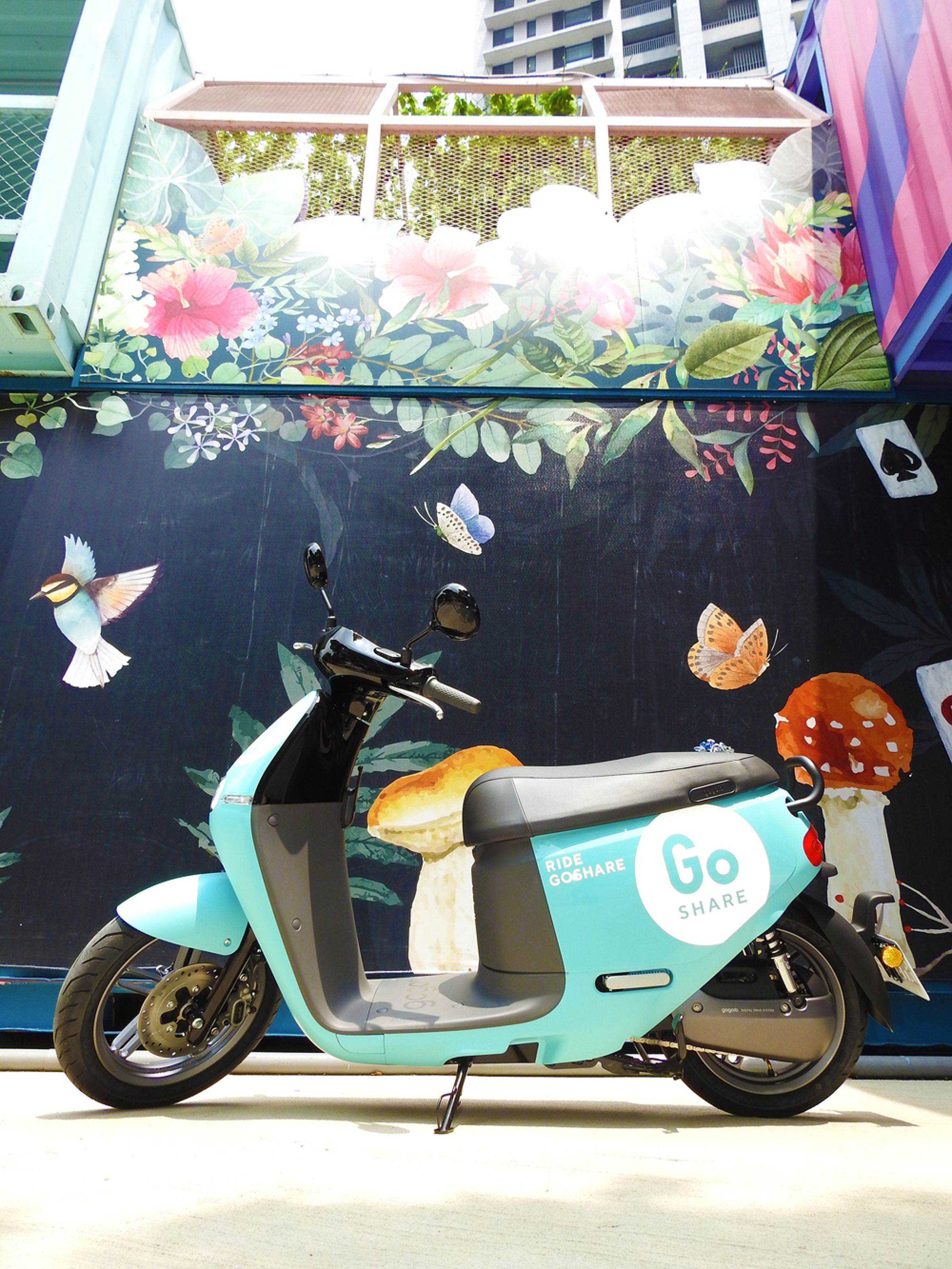 深受消費者青睞並持續創新的科技領導品牌 Gogoro 全新推出 GoShare 移動共享服務，於今日 (29) 正式在桃園開放使用，首批投放車輛總共達 1,000 台，服務範圍涵蓋桃園主要交通樞紐及都會區。