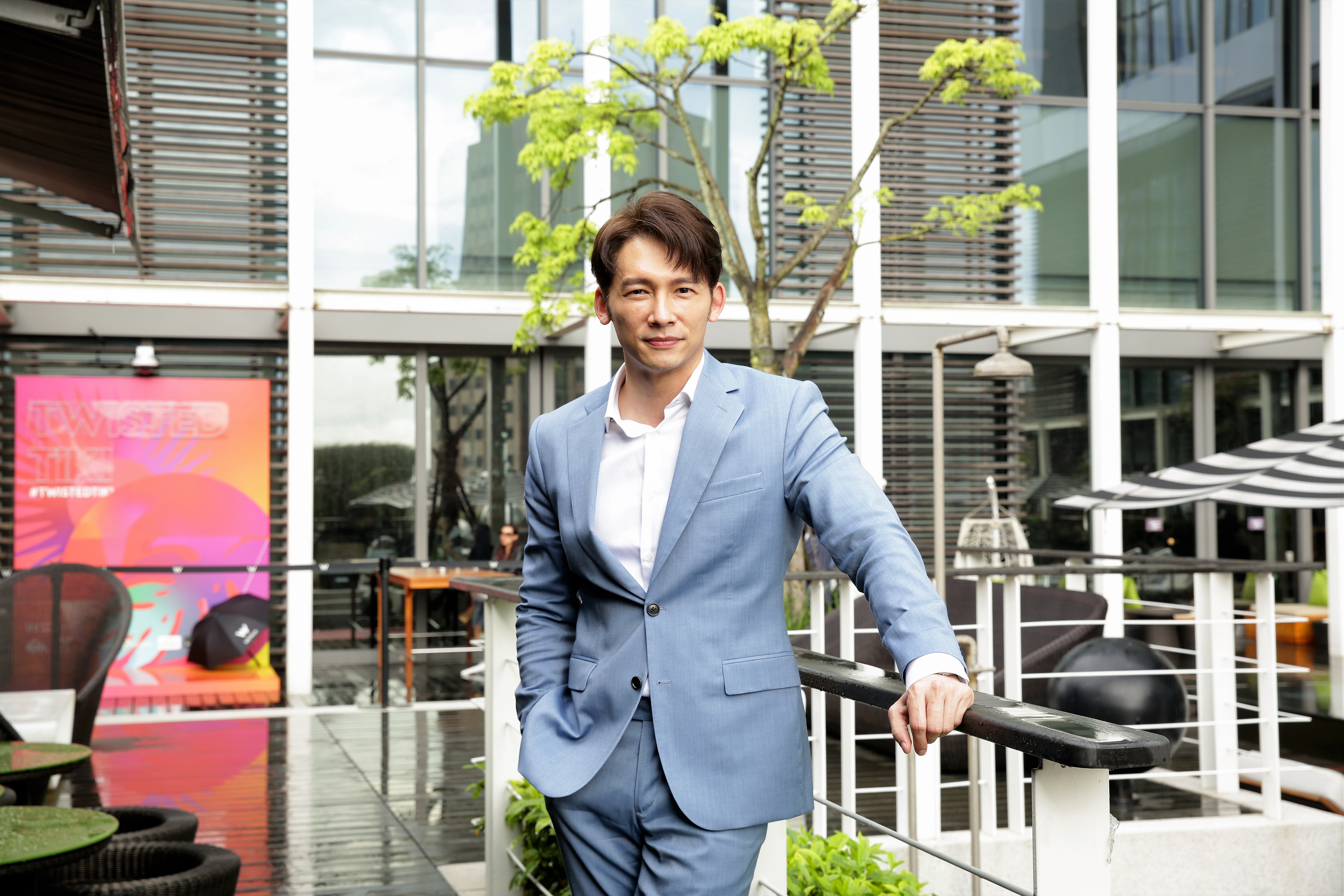 溫昇豪日前傳出原定在中國大陸開拍的2部戲臨時腰斬。