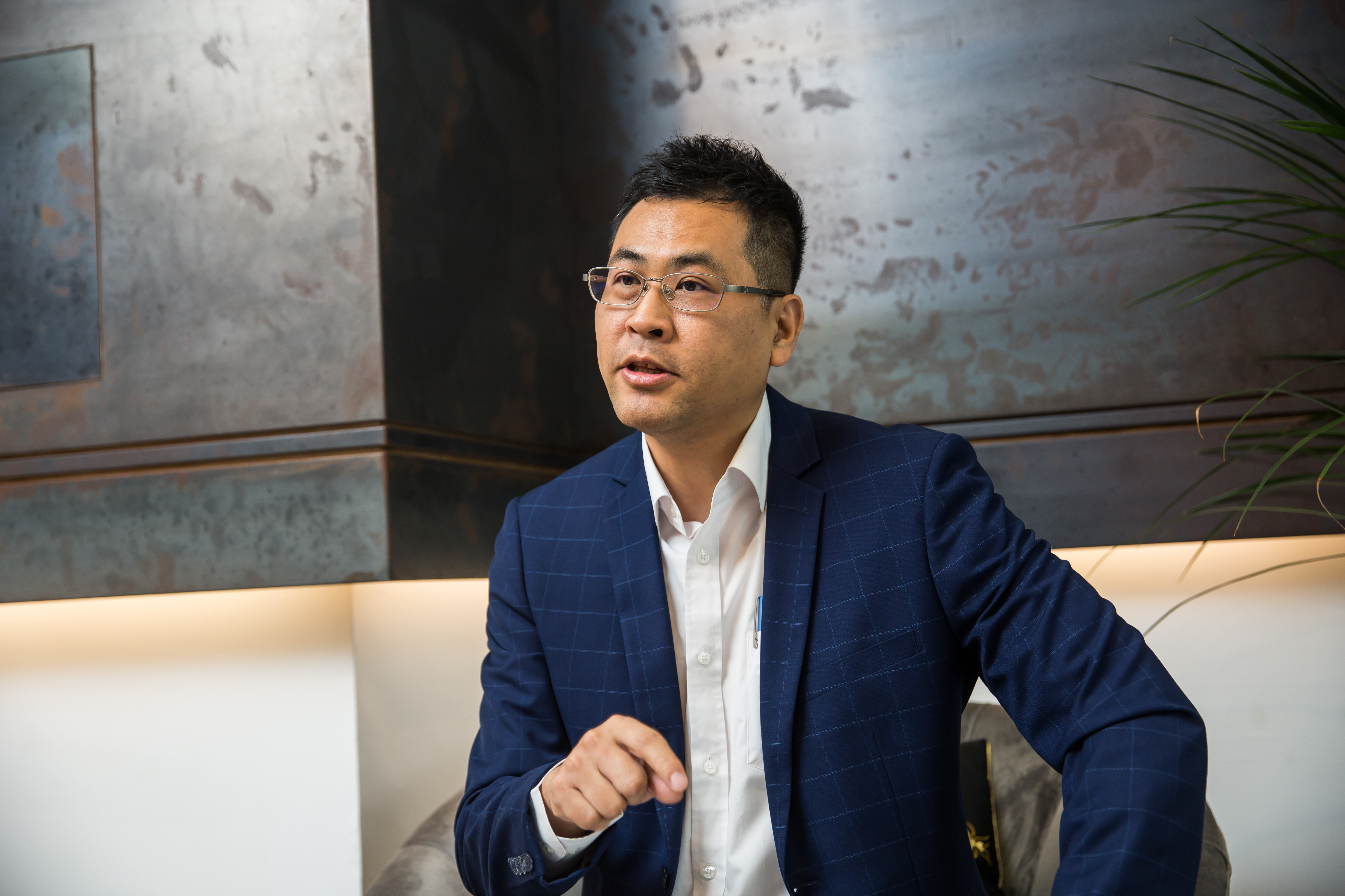 曾待過半導體與太陽能產業21年，墨力國際總經理劉曜州認為，若要將工作做得好，最重要的是做筆記。