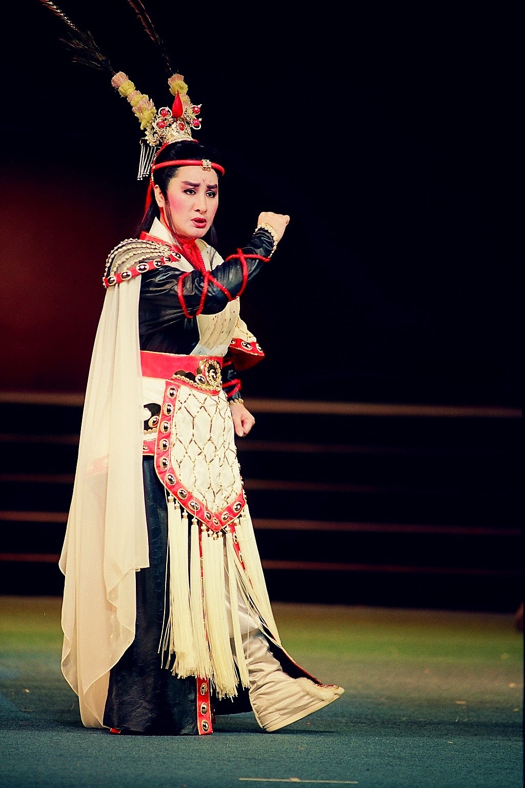 《呂布與貂蟬》是楊麗花歌仔戲首次進軍國家戲劇院演出。 （麗生百合提供） 