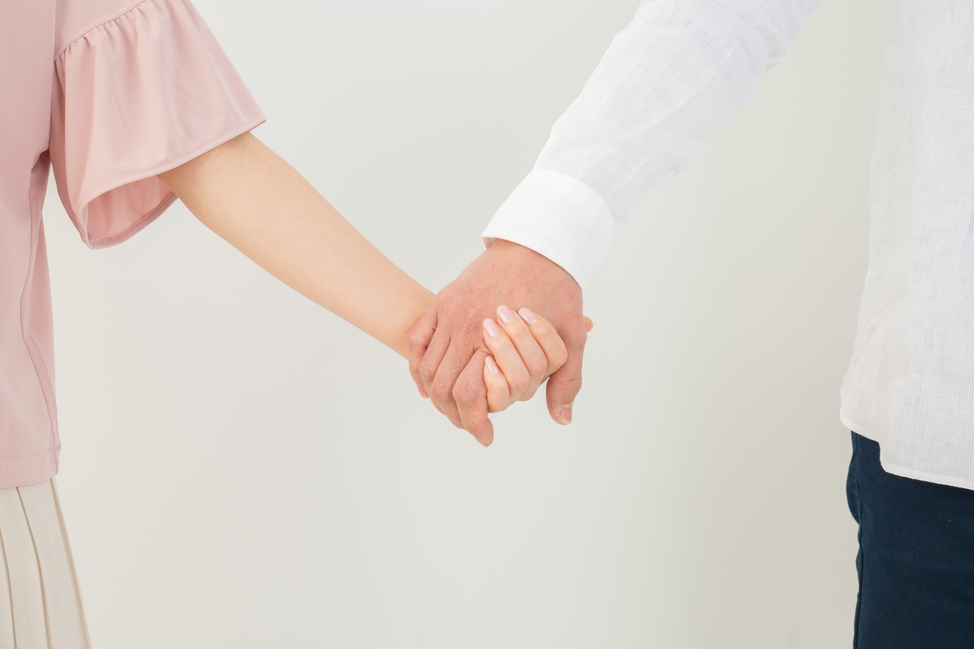 最新研究顯示，另一半就是你最好的止痛藥 （圖取自photo-ac圖庫）