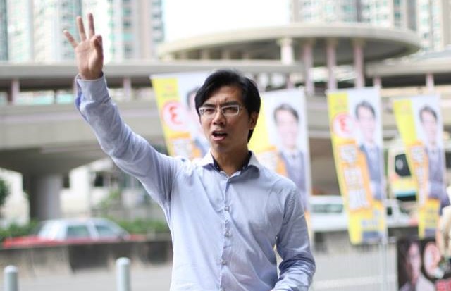 香港議員李世鴻遭香港警察逮捕，連妻子都未能見上一面。（翻攝自李世鴻臉書）