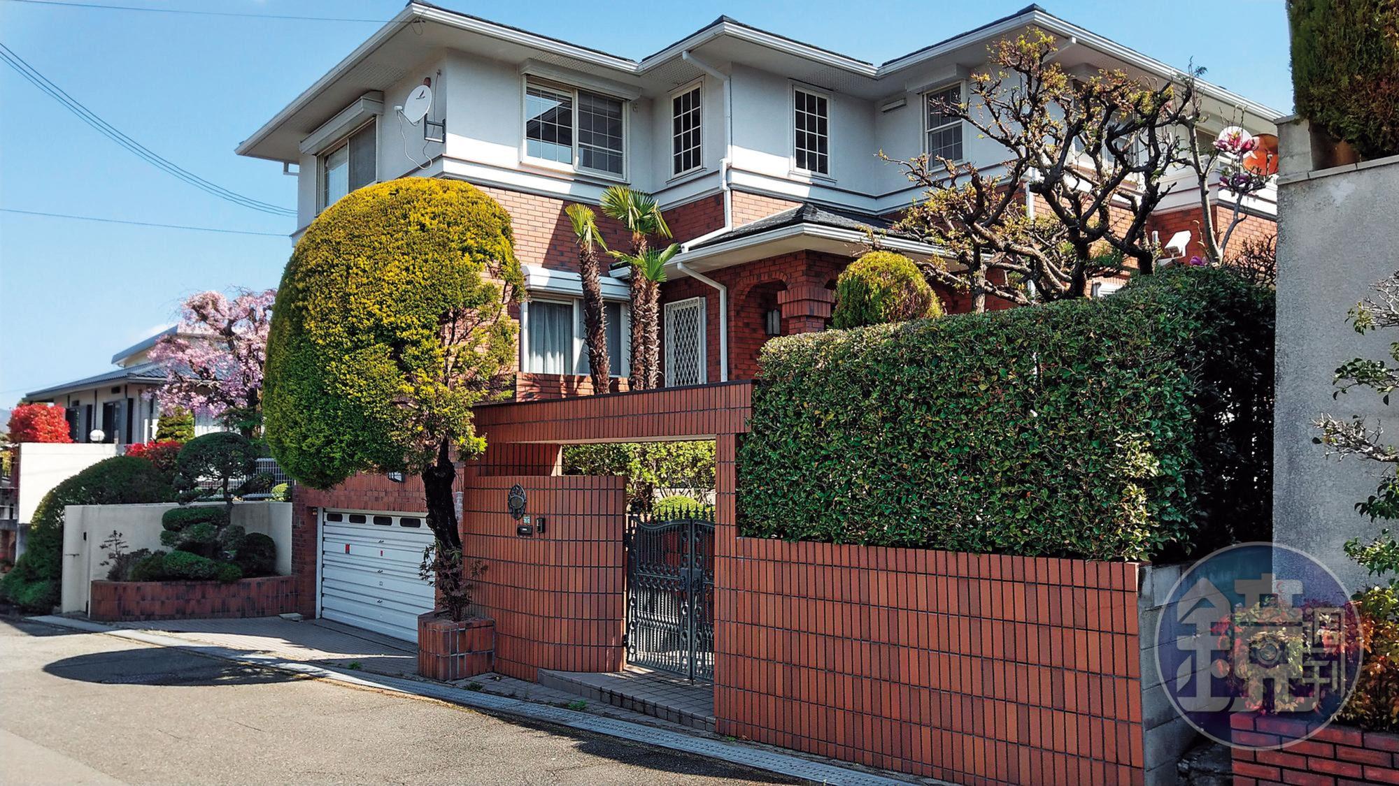去年關西機場事件後，我國駐大阪代表處長蘇啟誠自縊身亡，官邸（圖）成了凶宅，至今無人敢入住。