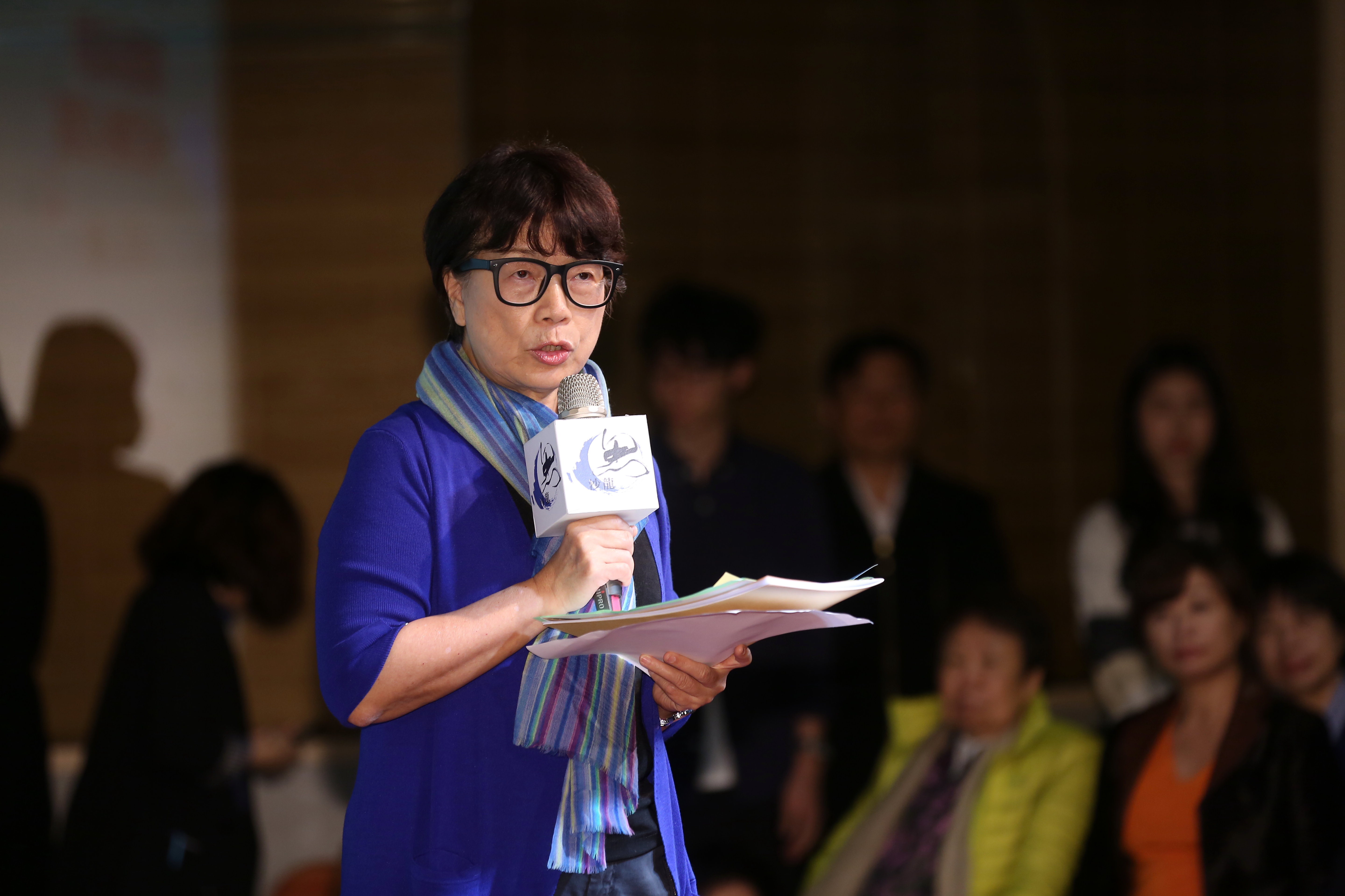 作家龍應台今天在臉書為香港年輕人發聲。