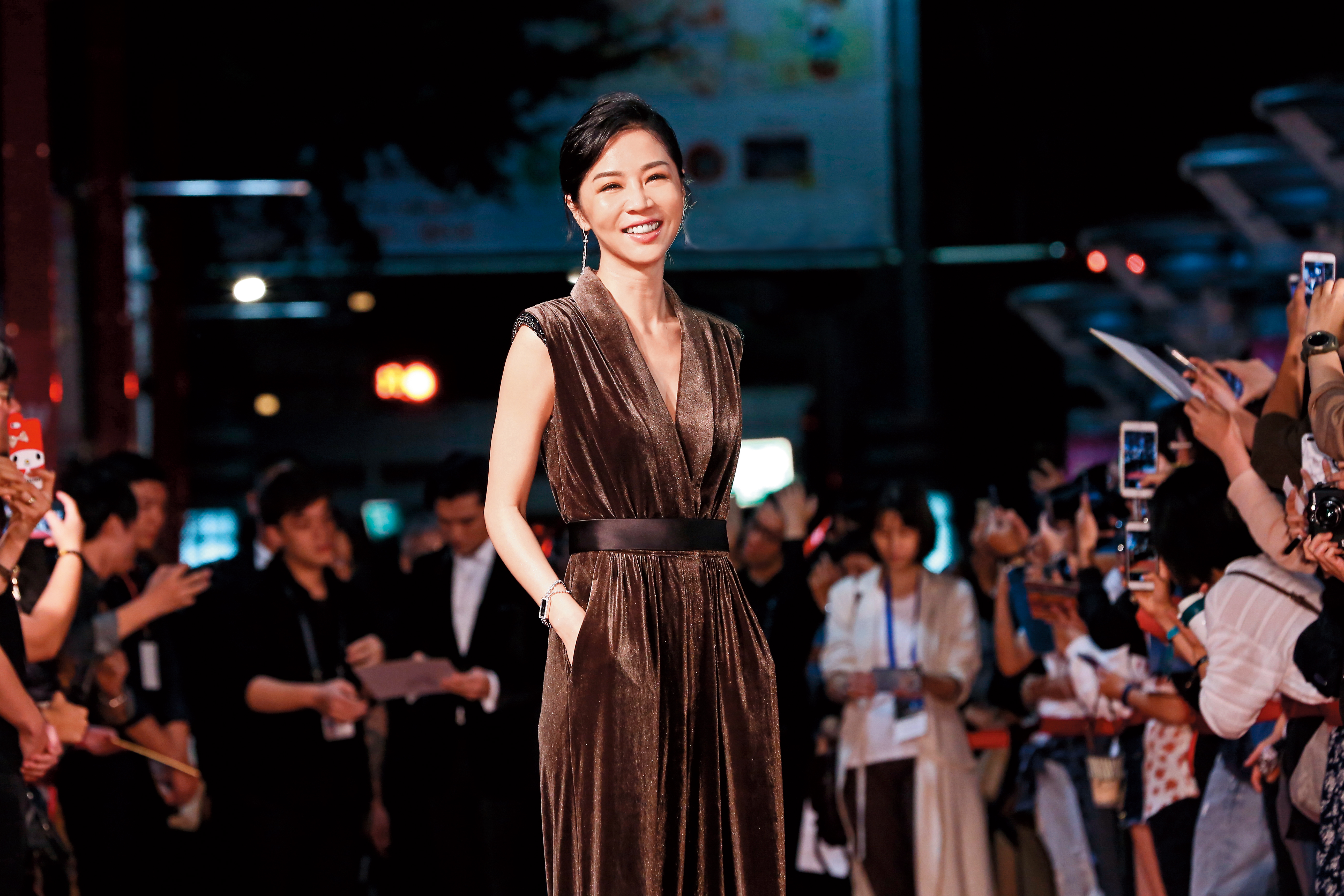 謝盈萱去年金馬風光無比，《誰先愛上他的》讓她一舉封后，為電影走紅毯時氣場十足。