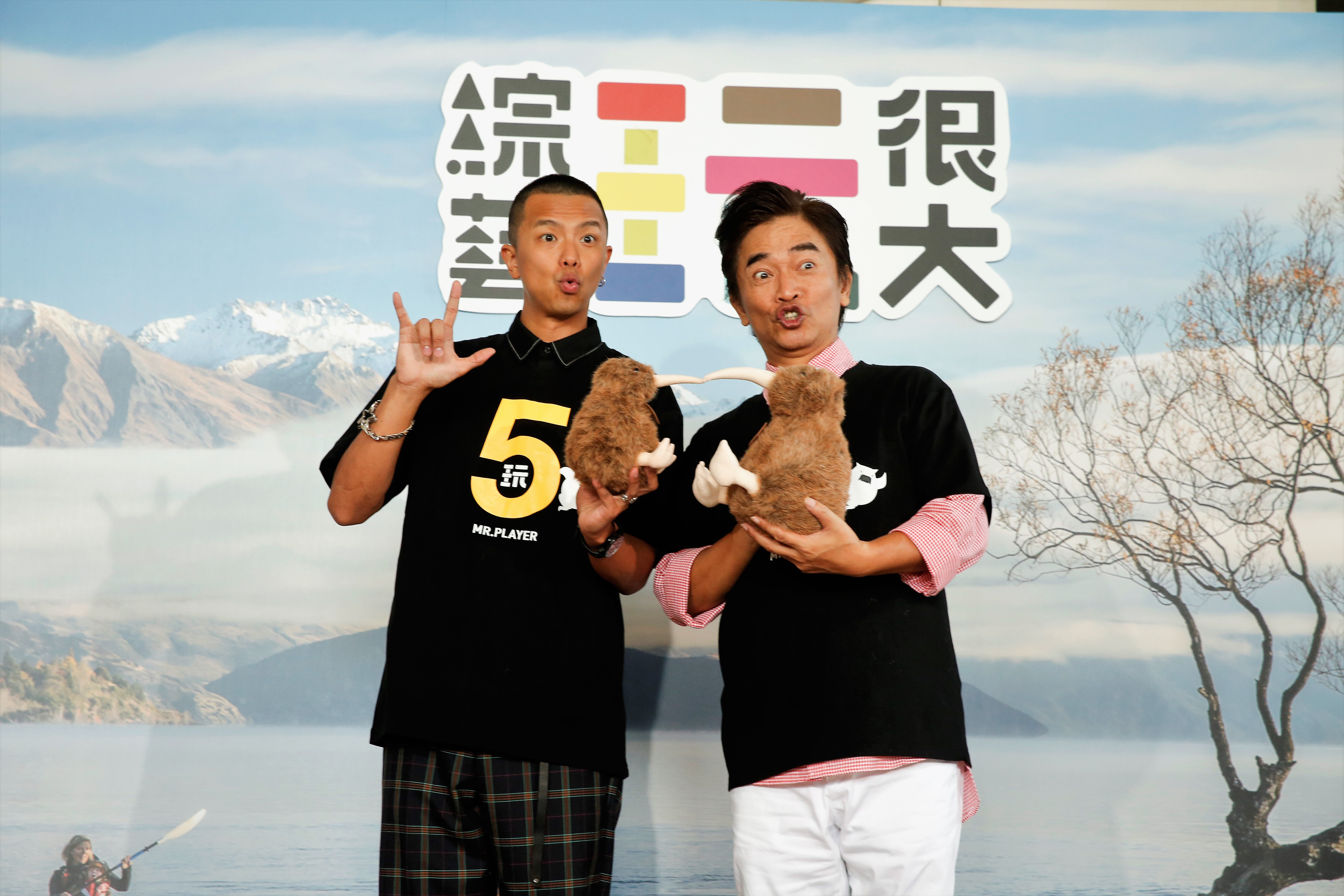 《綜藝玩很大》入圍金鐘獎兩項提名，吳宗憲開玩笑表示從未入圍過的黃鴻升沾光了。