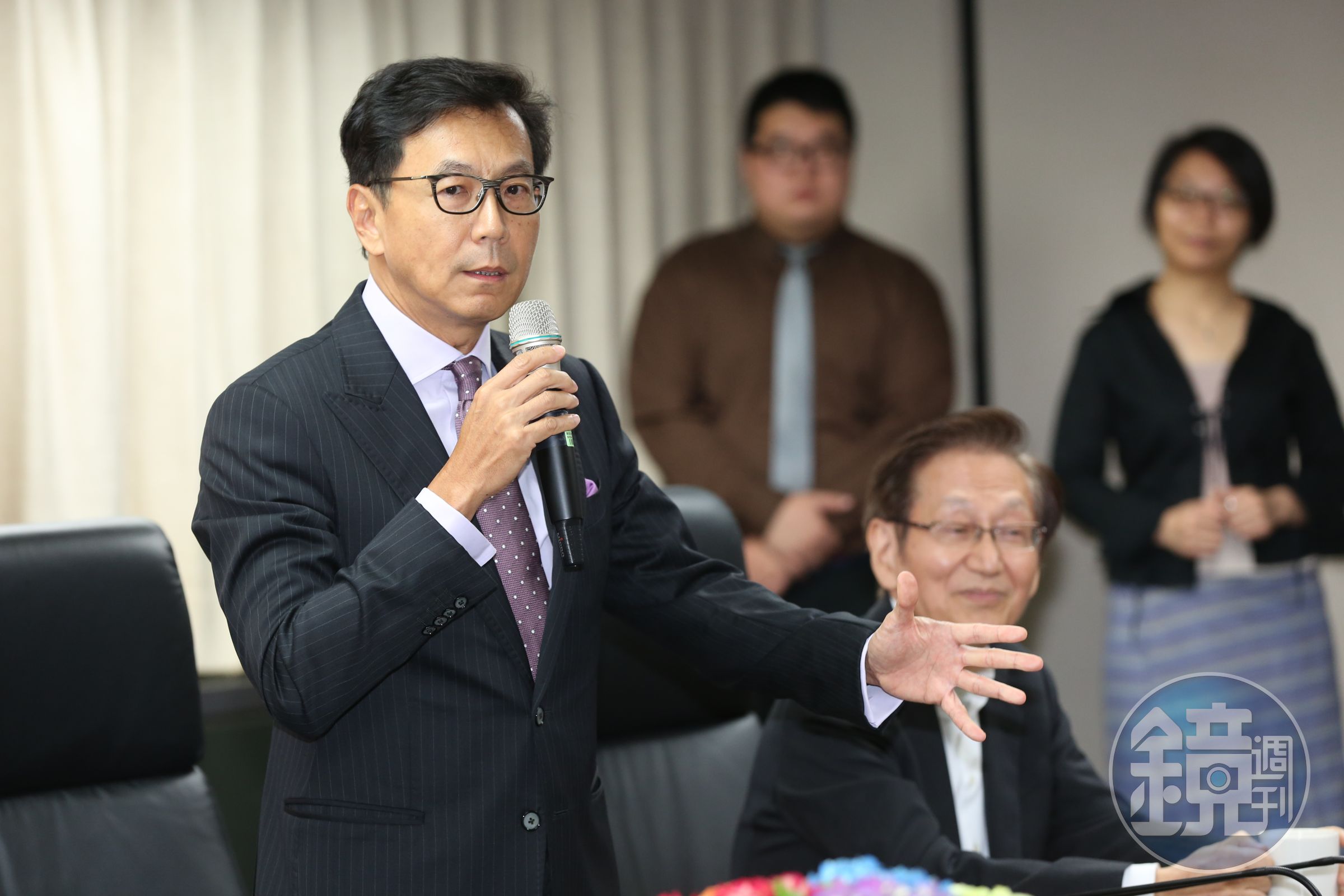 有線電視斷線大戰又起，全國與北都檢舉三頻道商涉壟斷，還指控蔡明忠是幕後黑手。