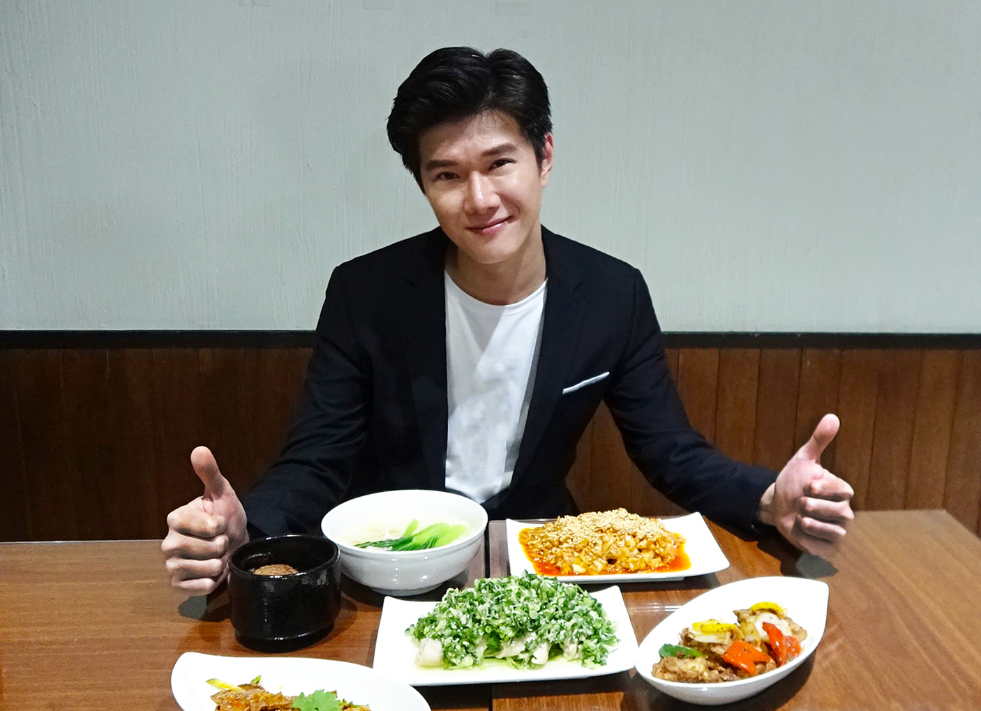  張與辰首度跨領域，投資副業，開設美食餐廳。（種子音樂提供）