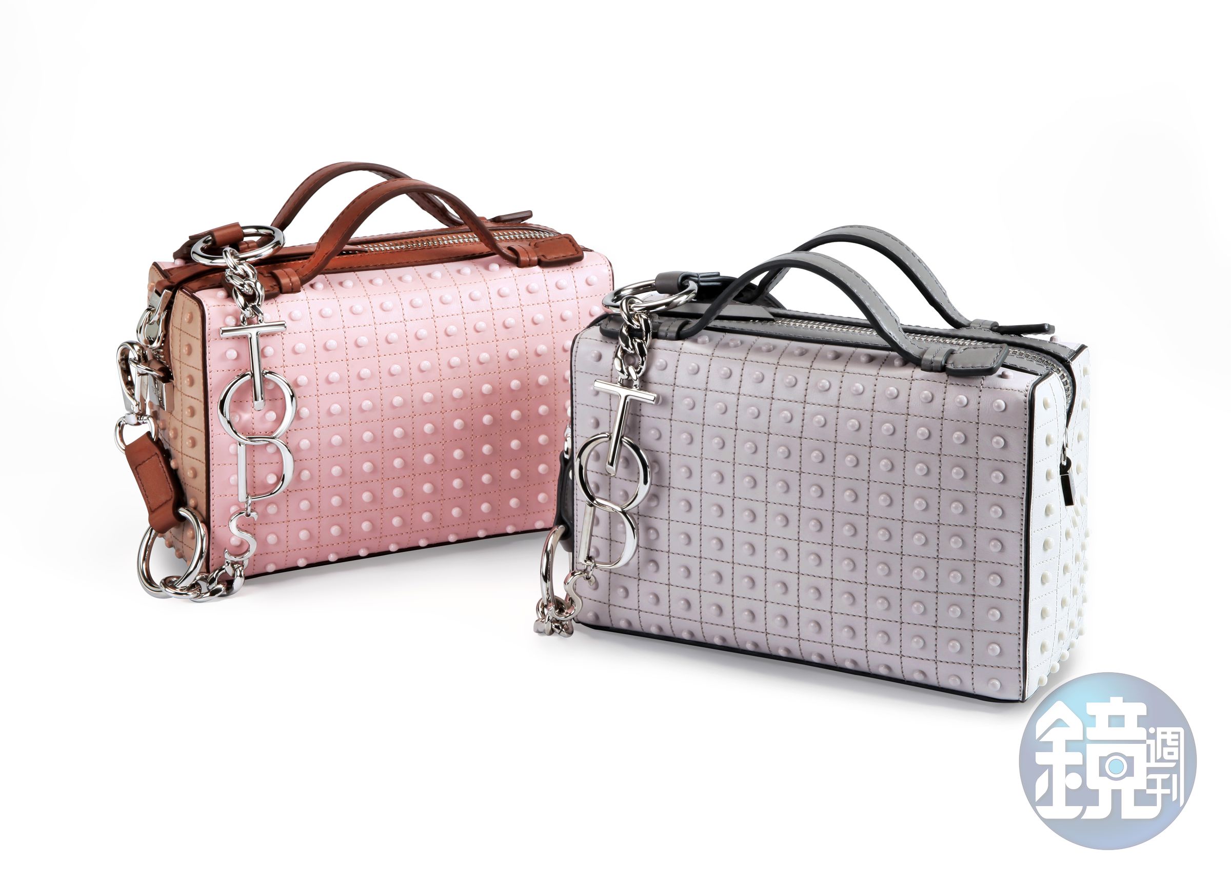 台灣限定配色TOD'S Gommino經典小方包，各NT$63,700。（迪生提供）