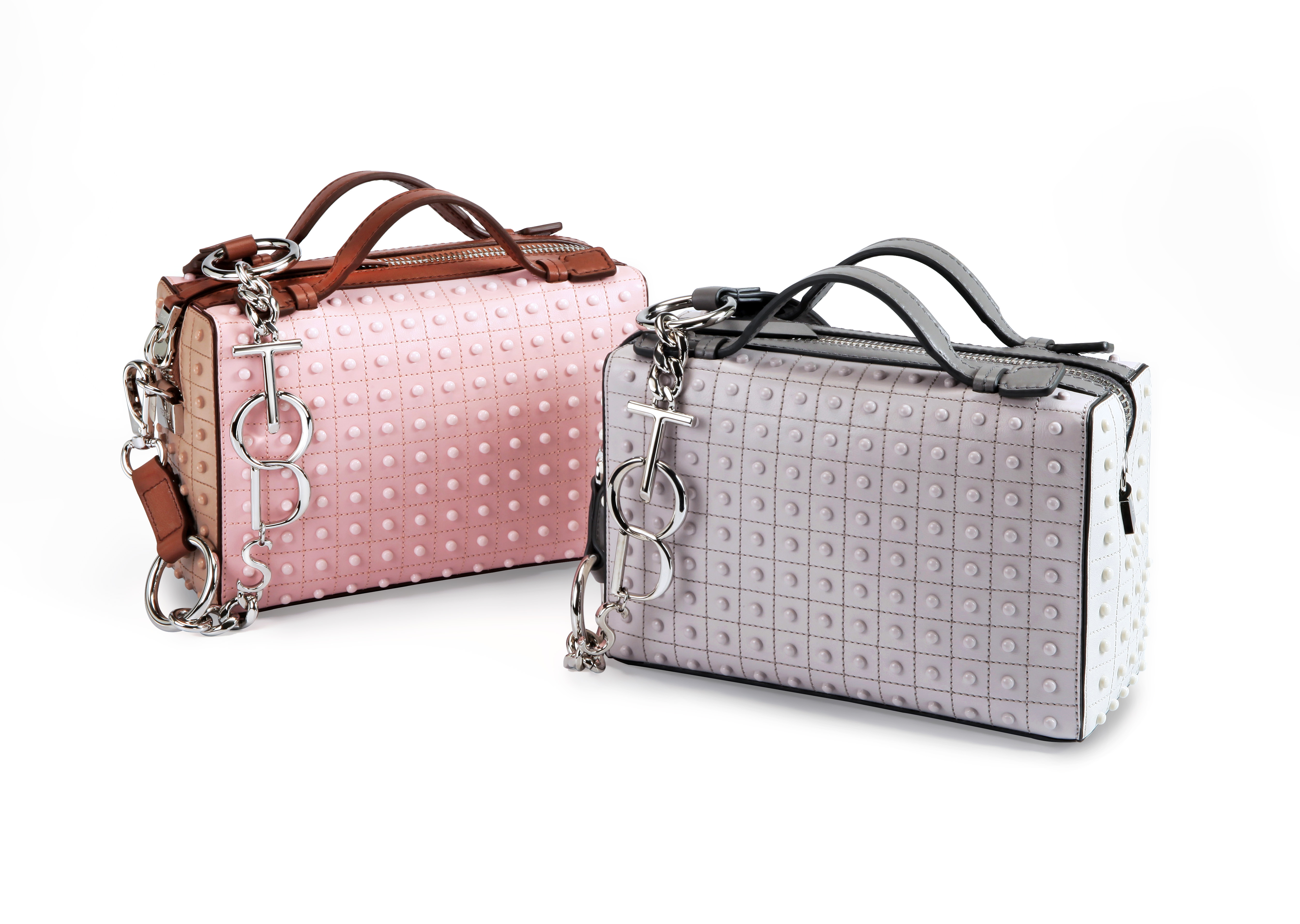 台灣限定配色TOD'S Gommino經典小方包，各NT$63,700。（迪生提供）