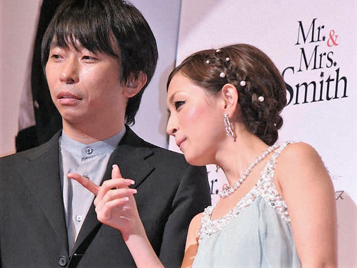 濱崎步與唱片公司社長松浦勝人有過一段4年地下戀情。（網路圖片）