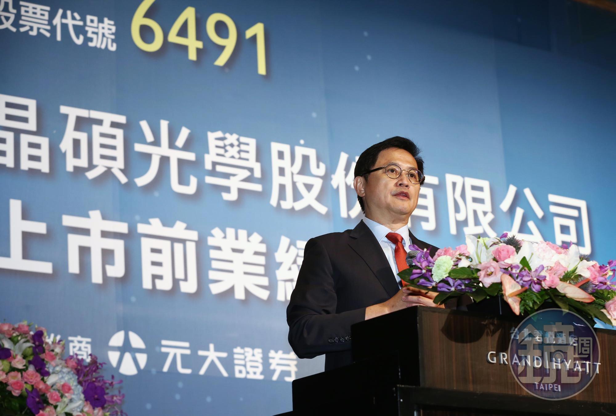晶碩董事長童子賢表示，晶碩產品外銷日本市場占了一半以上，短期並不會受到美中貿易戰的影響。